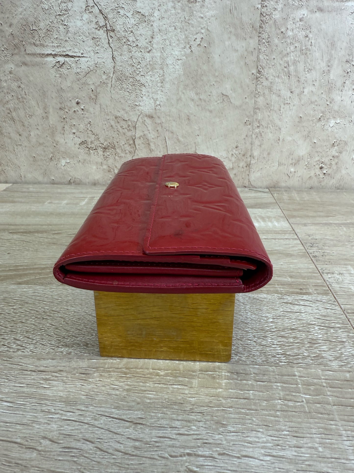 Louis Vuitton Red Vernis Sarah Wallet
