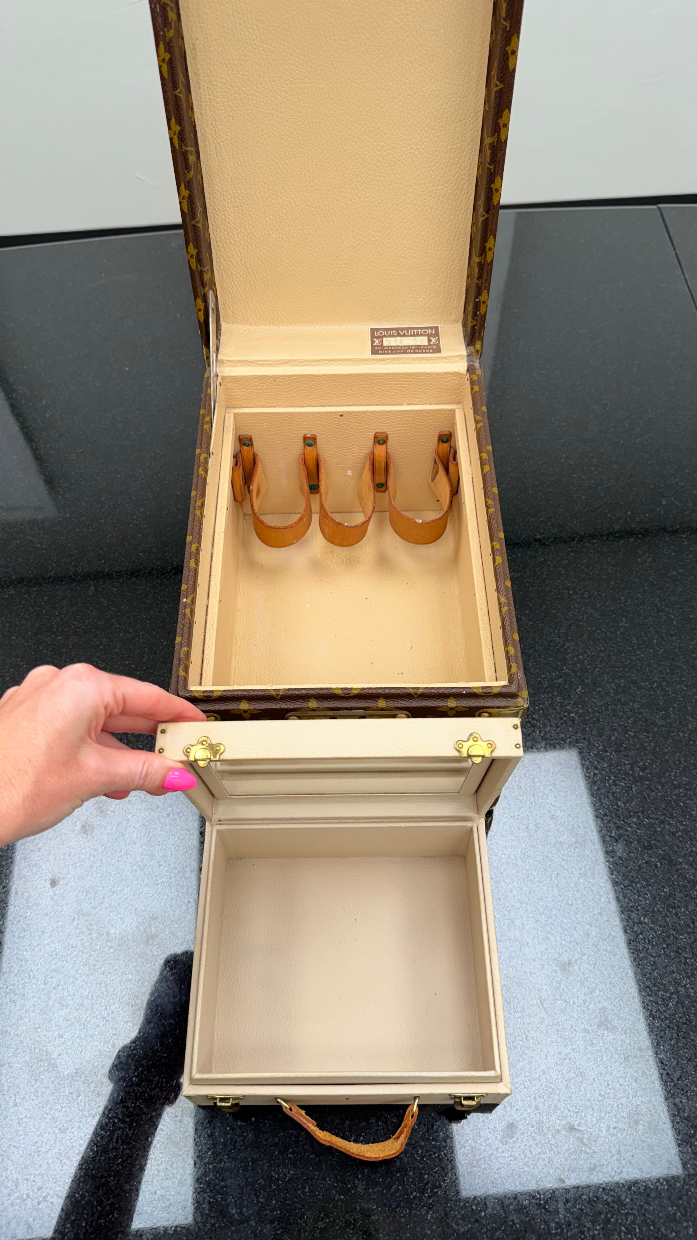 Louis Vuitton Vintage Monogram Boite Flacons Vanity Trunk
