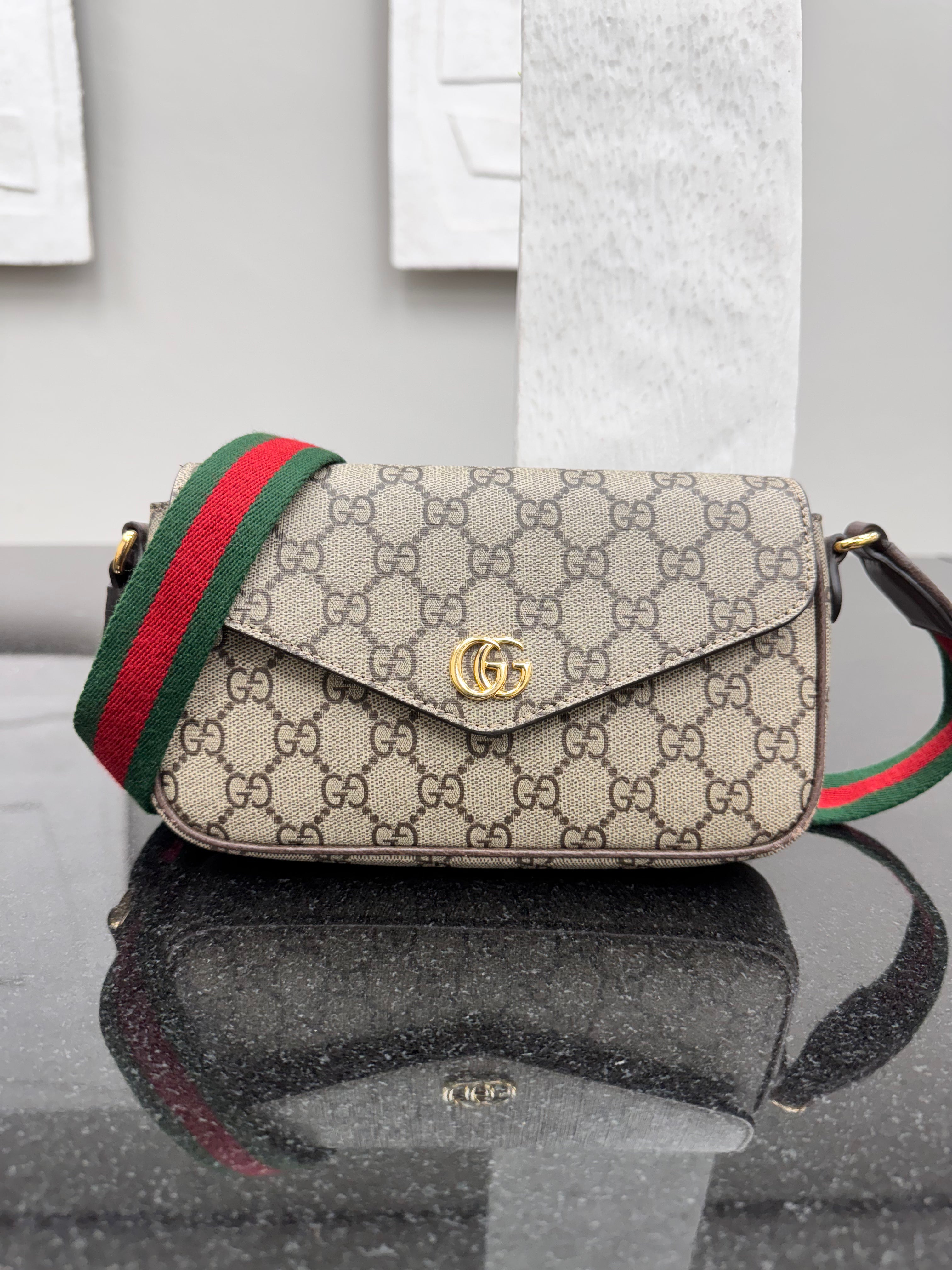 Gucci GG Supreme Canvas Ophidia Envelope Mini Crossbody Bag