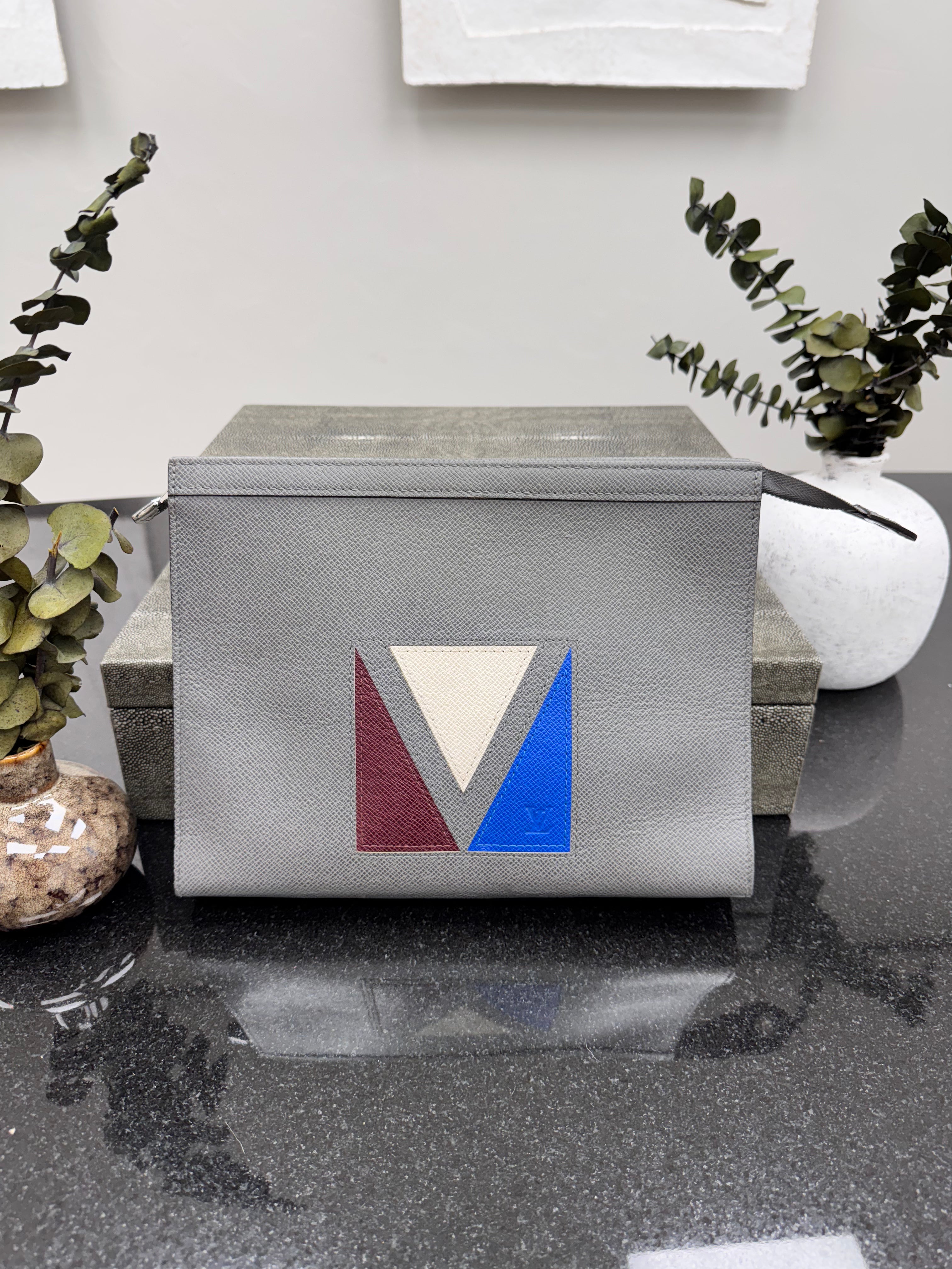 Louis Vuitton Grey Taiga Leather Americas Cup Glacier Pochette Voyage Clutch Bag MM