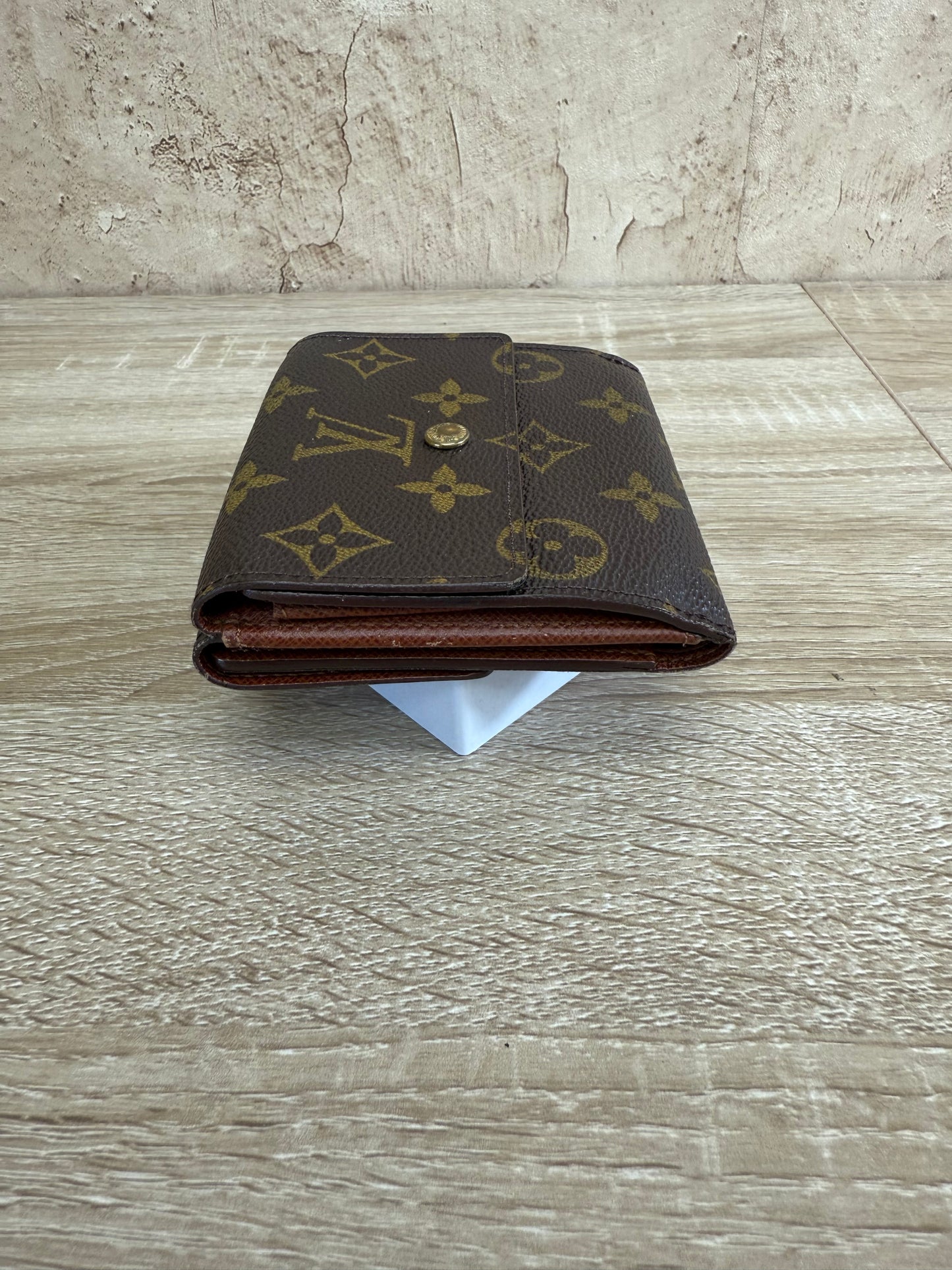 Louis Vuitton Monogram Elise Wallet