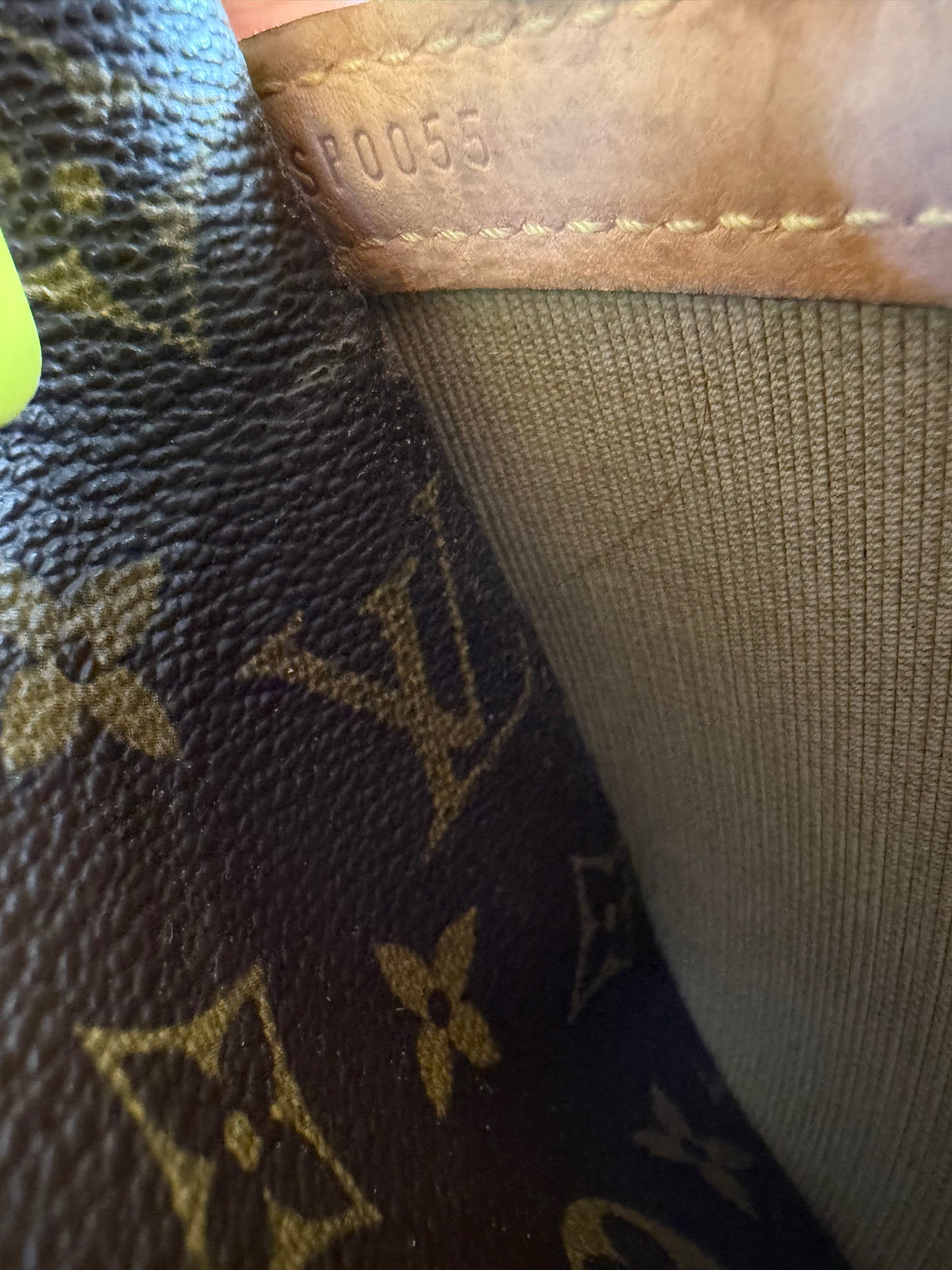 Louis Vuitton Monogram Reporter PM