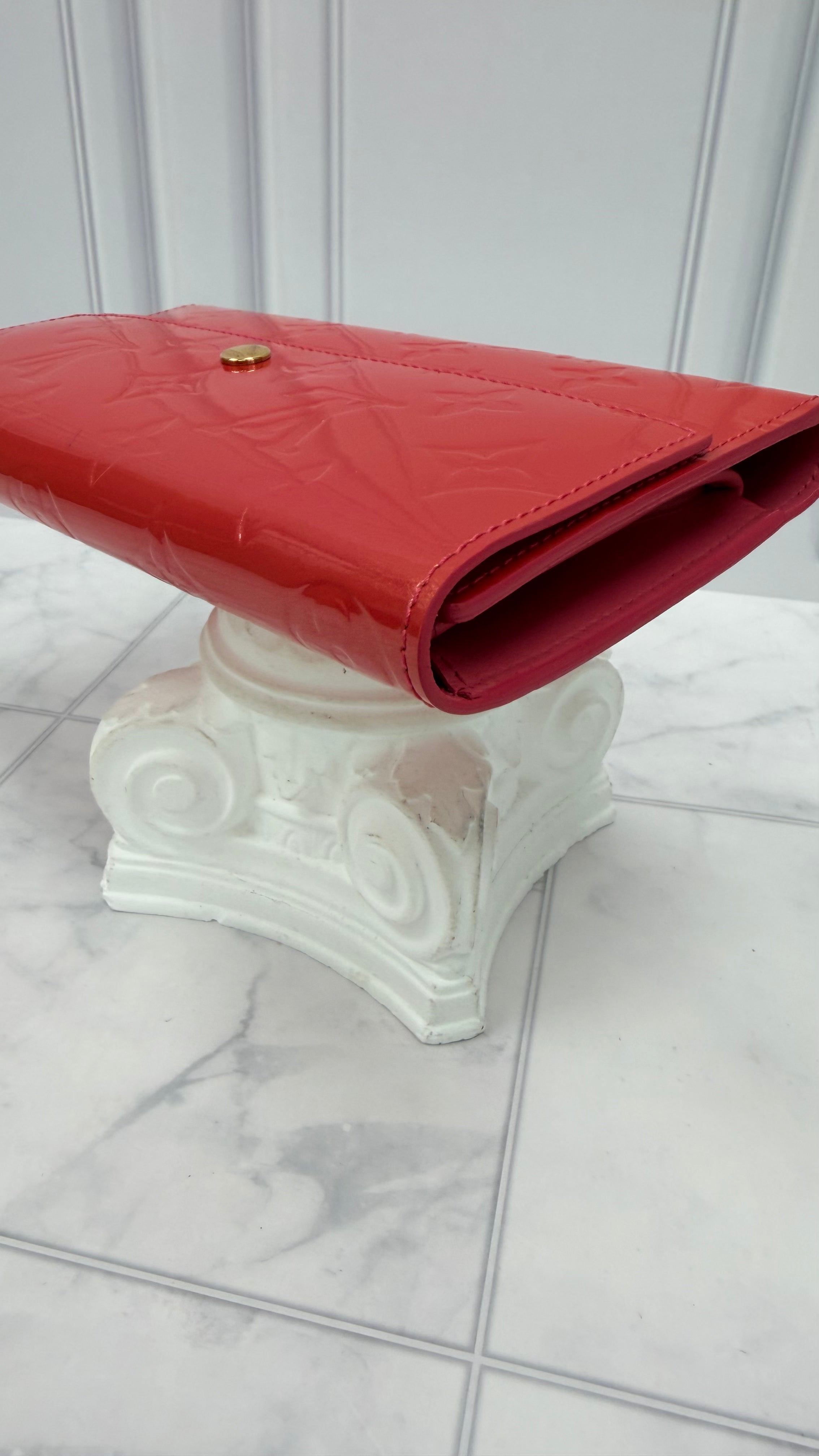 Louis Vuitton Watermelon Pink Vernis International Wallet