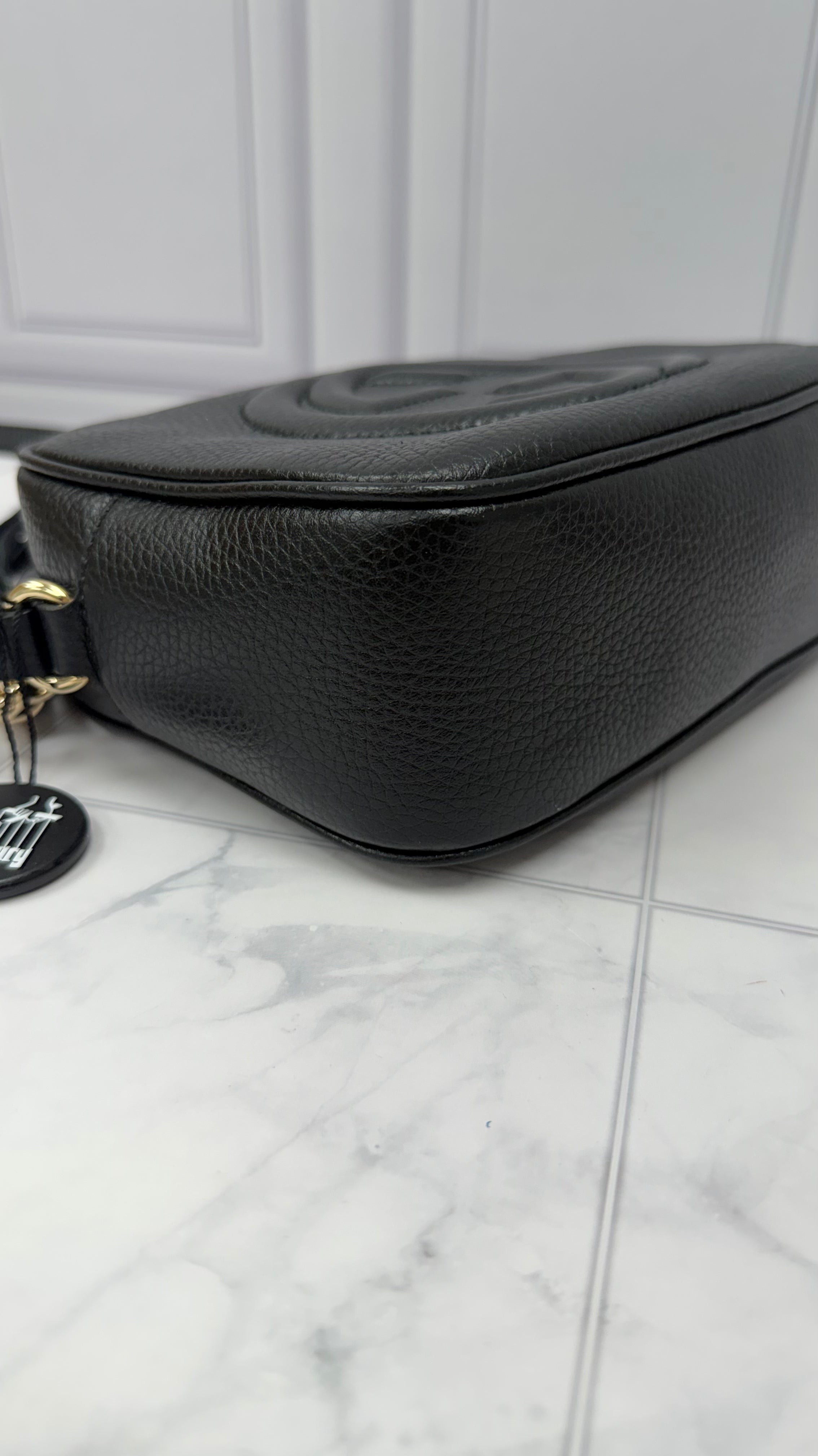 *DONS DROP* Gucci Black Pebbled Leather Soho Disco Small Camera Bag