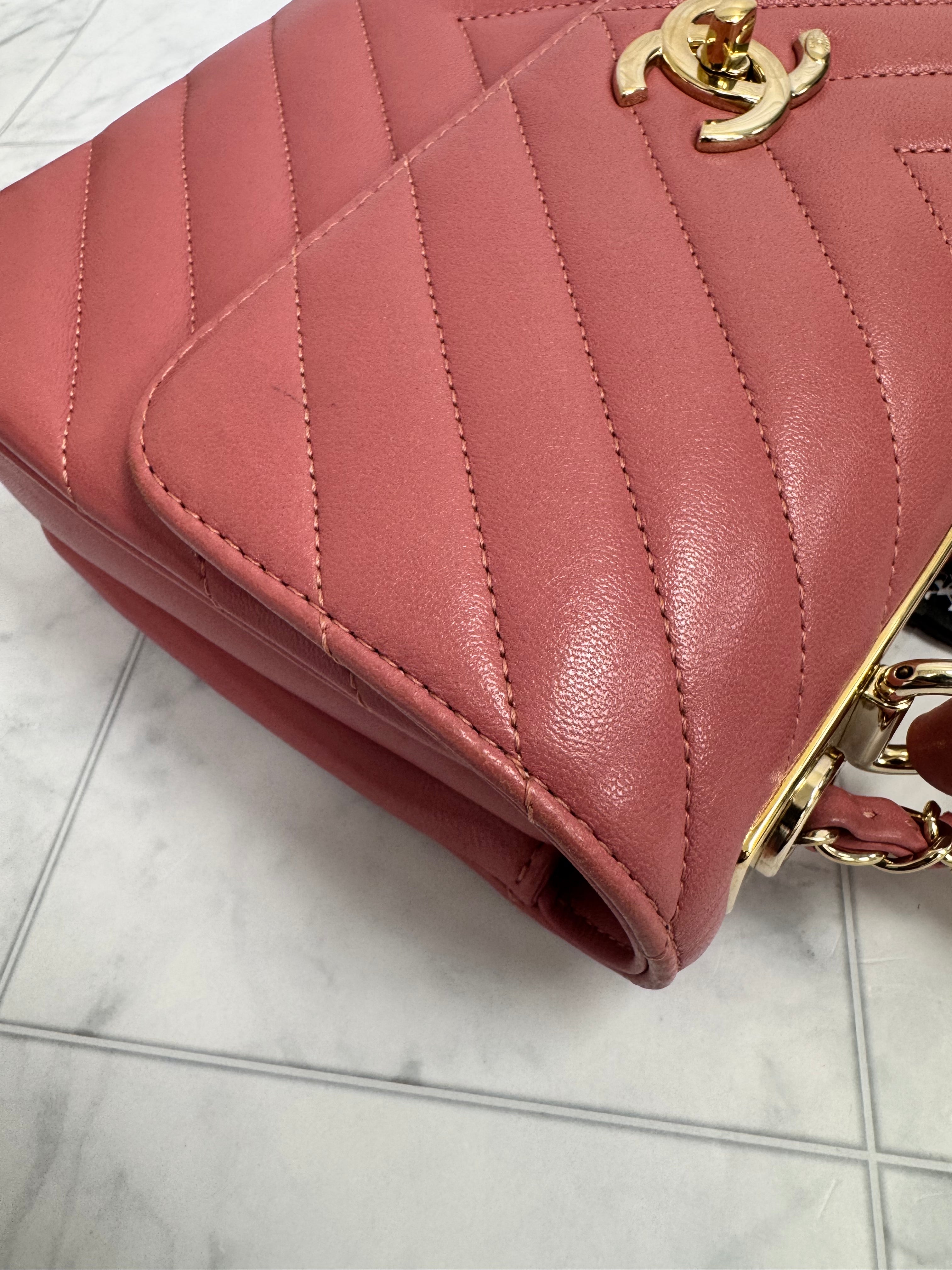 *DONS DROP* Chanel Pink Quilted Lambskin Leather Trendy CC Small Top Handle Bag