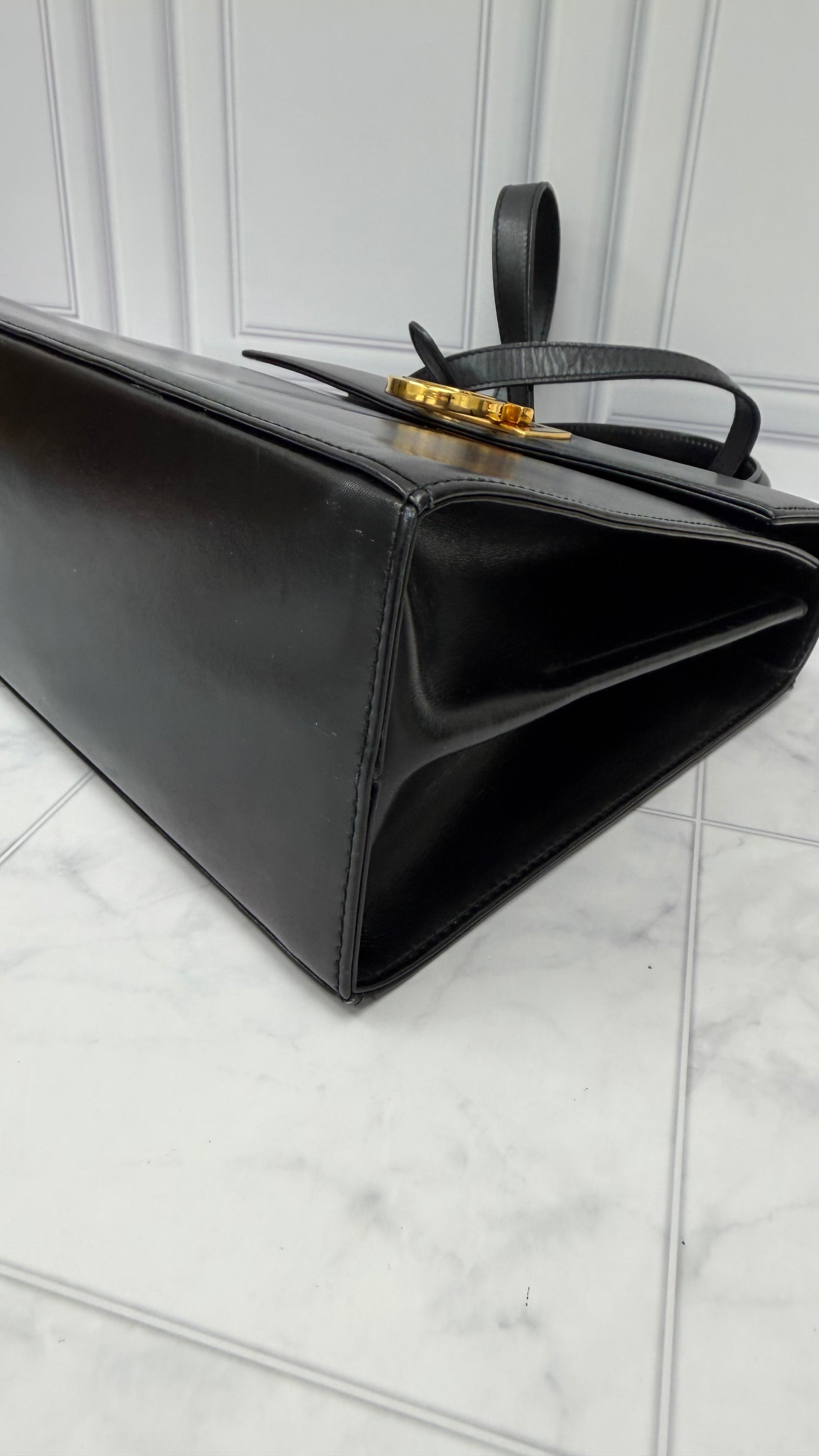 *DONS DROP* Salvatore Ferragamo Black Leather Brushed Off Top Handle Bag