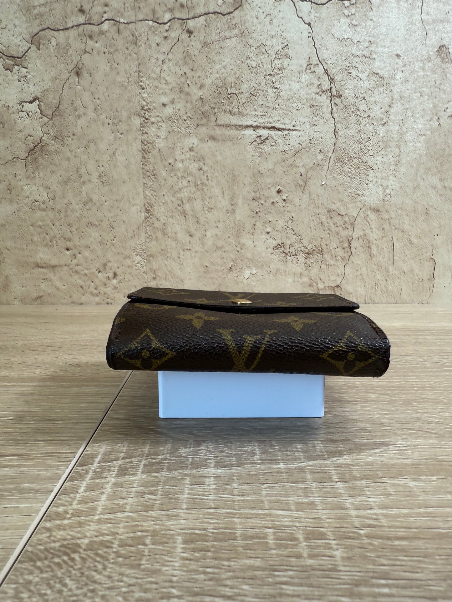 Louis Vuitton Monogram Elise Wallet
