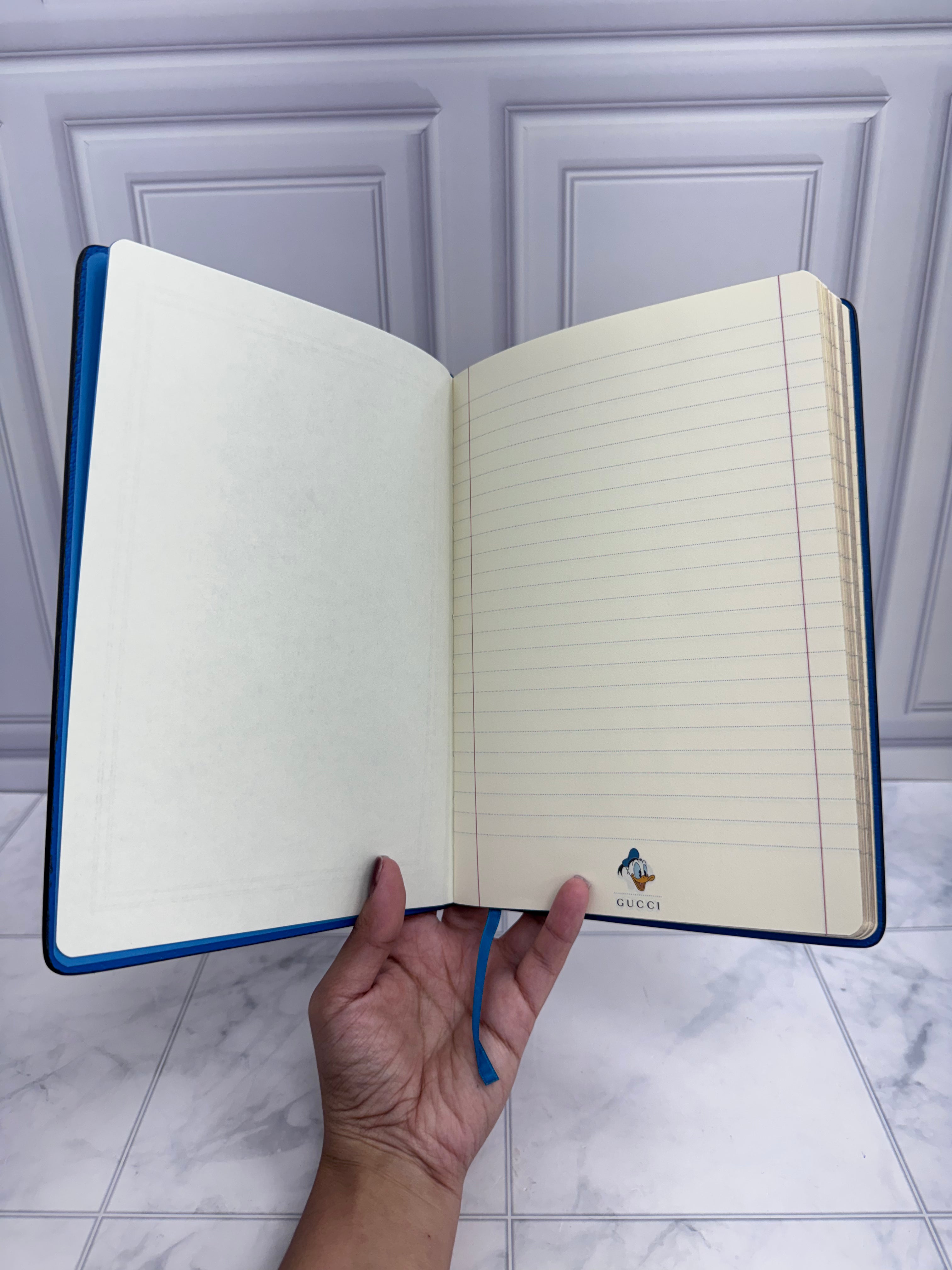 BRAND NEW - Gucci x Disney GG Supreme Donald Duck Notebook