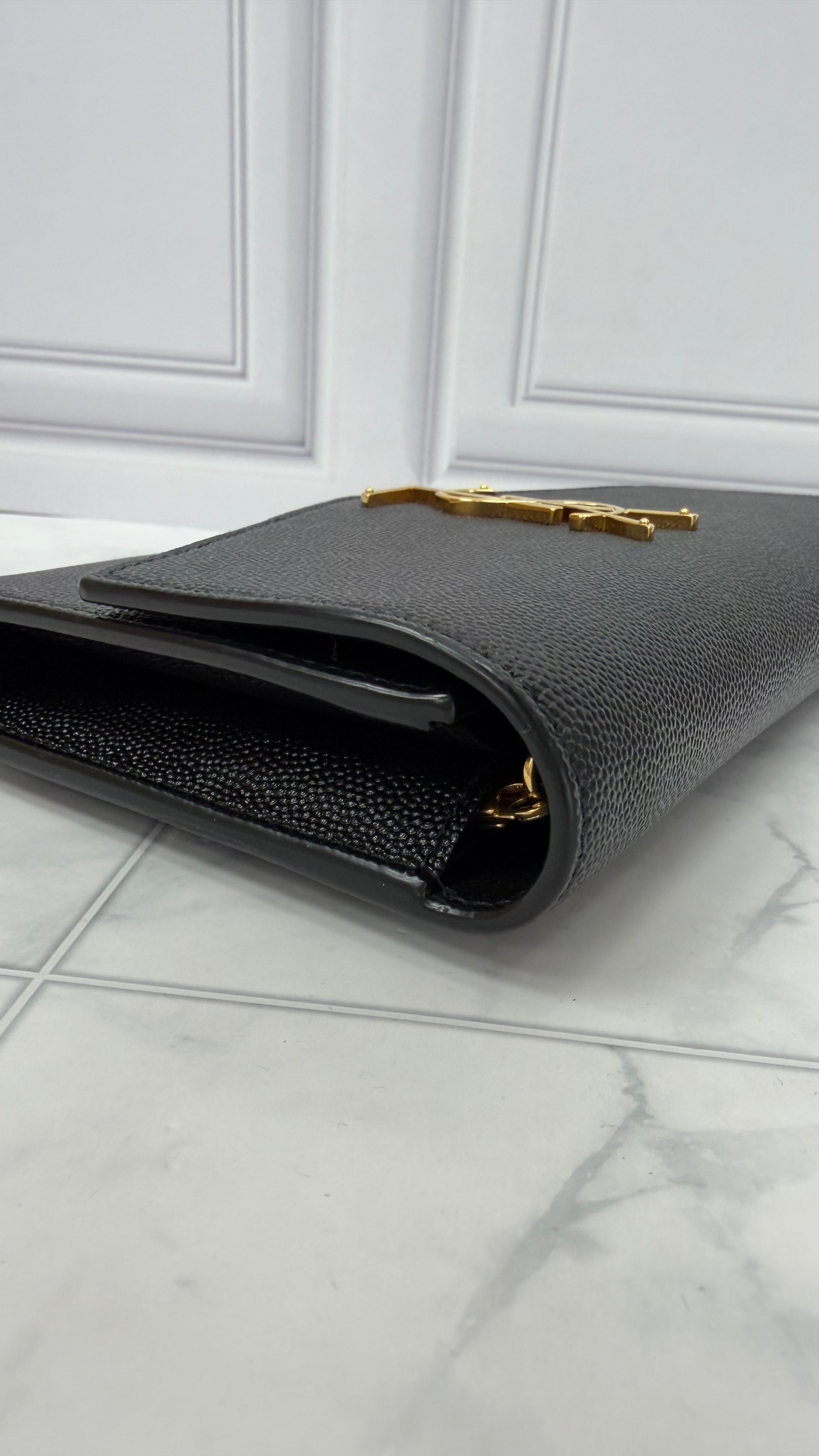 *DONS DROP* Saint Laurent YSL Black Pebbled Leather Envelope Wallet on a Chain