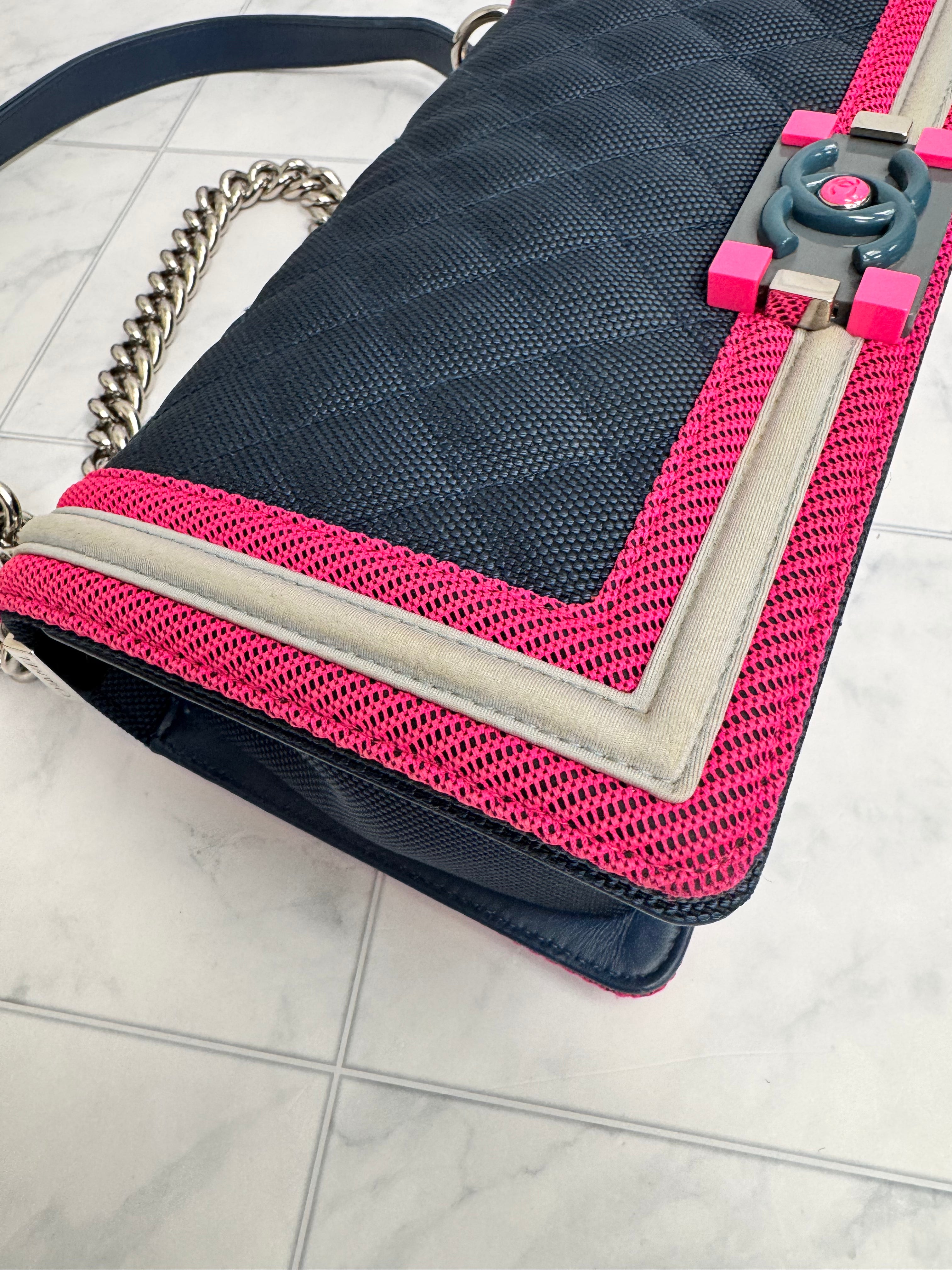 *DONS DROP* Chanel Navy & Pink Quilted Canvas Fluo Medium Boy Flap Bag