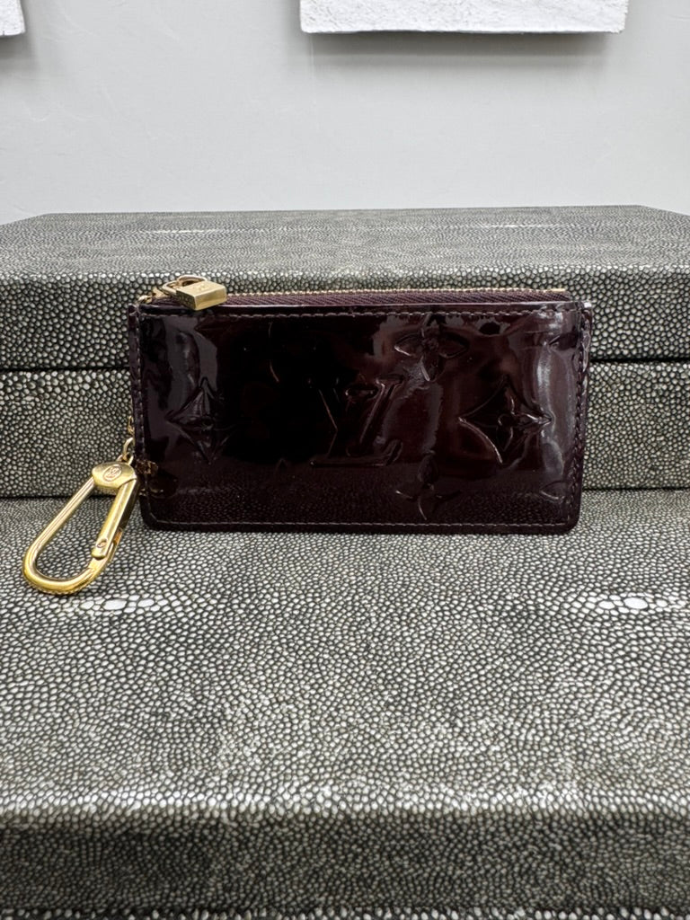 Louis Vuitton Burgundy Monogram Vernis Key Cles
