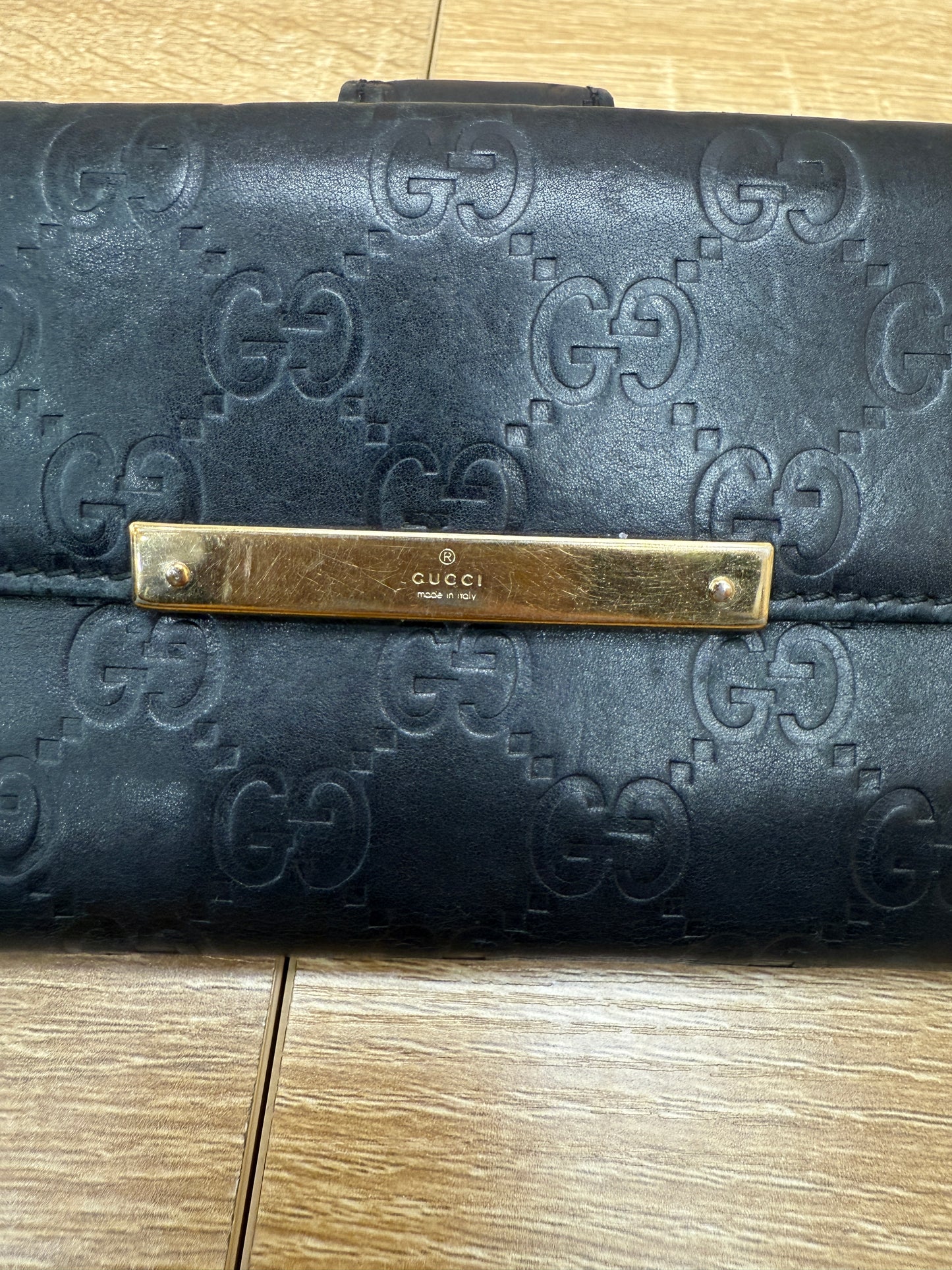 Gucci Black Leather Guccissima Bar Long Wallet
