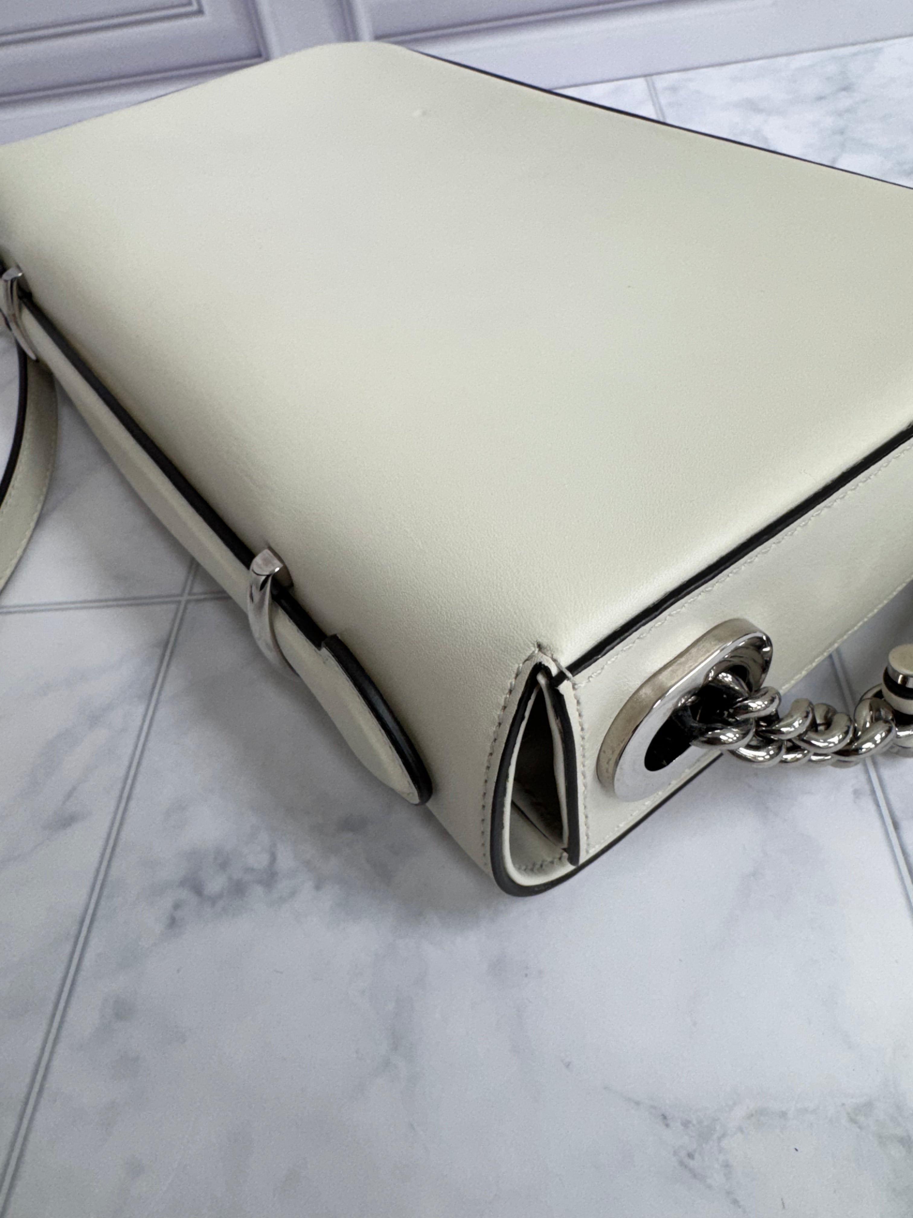 *DONS DROP* Gucci White Leather Petite GG Crossbody Bag