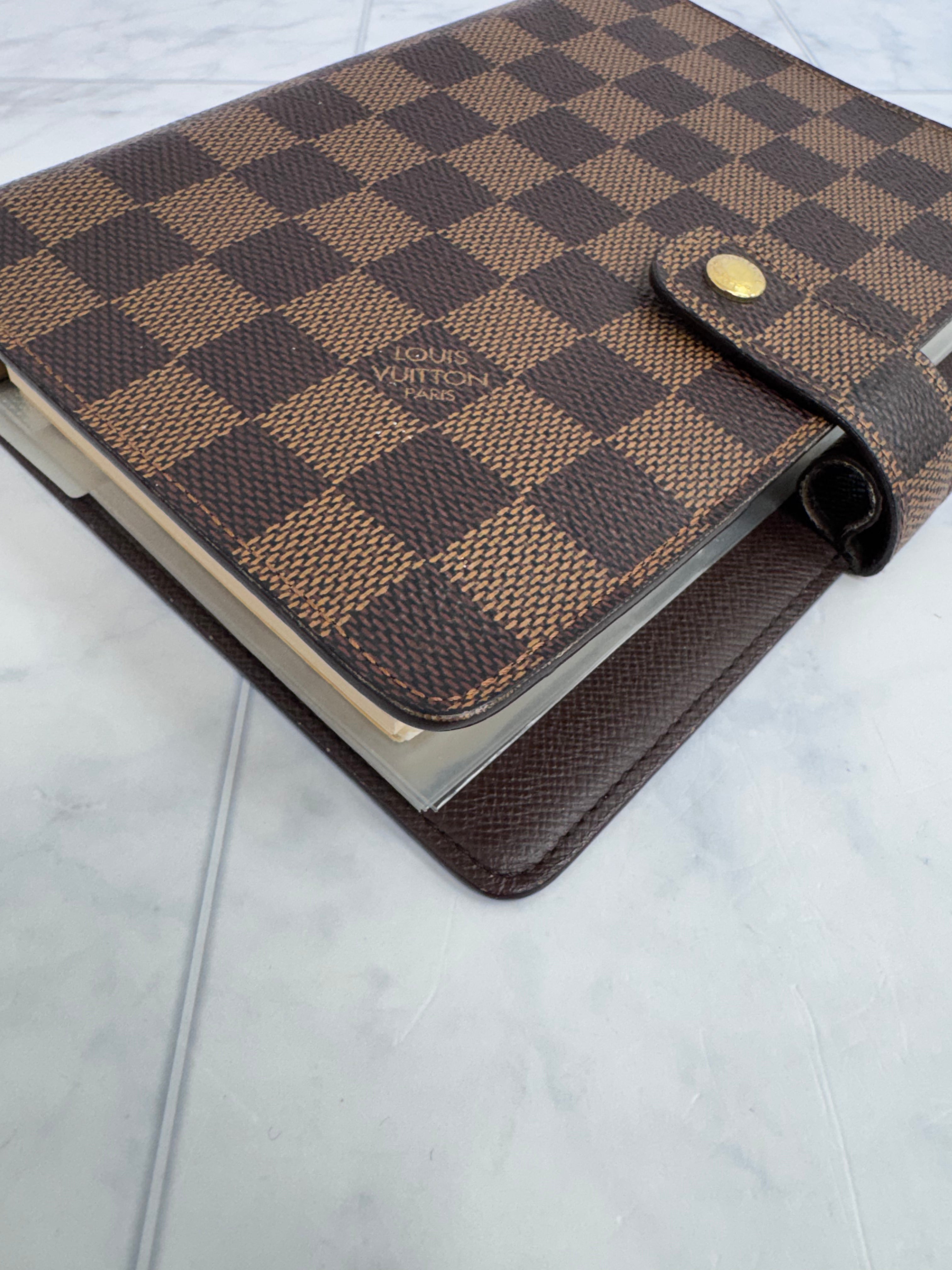 Louis Vuitton Damier Ebene Agenda MM