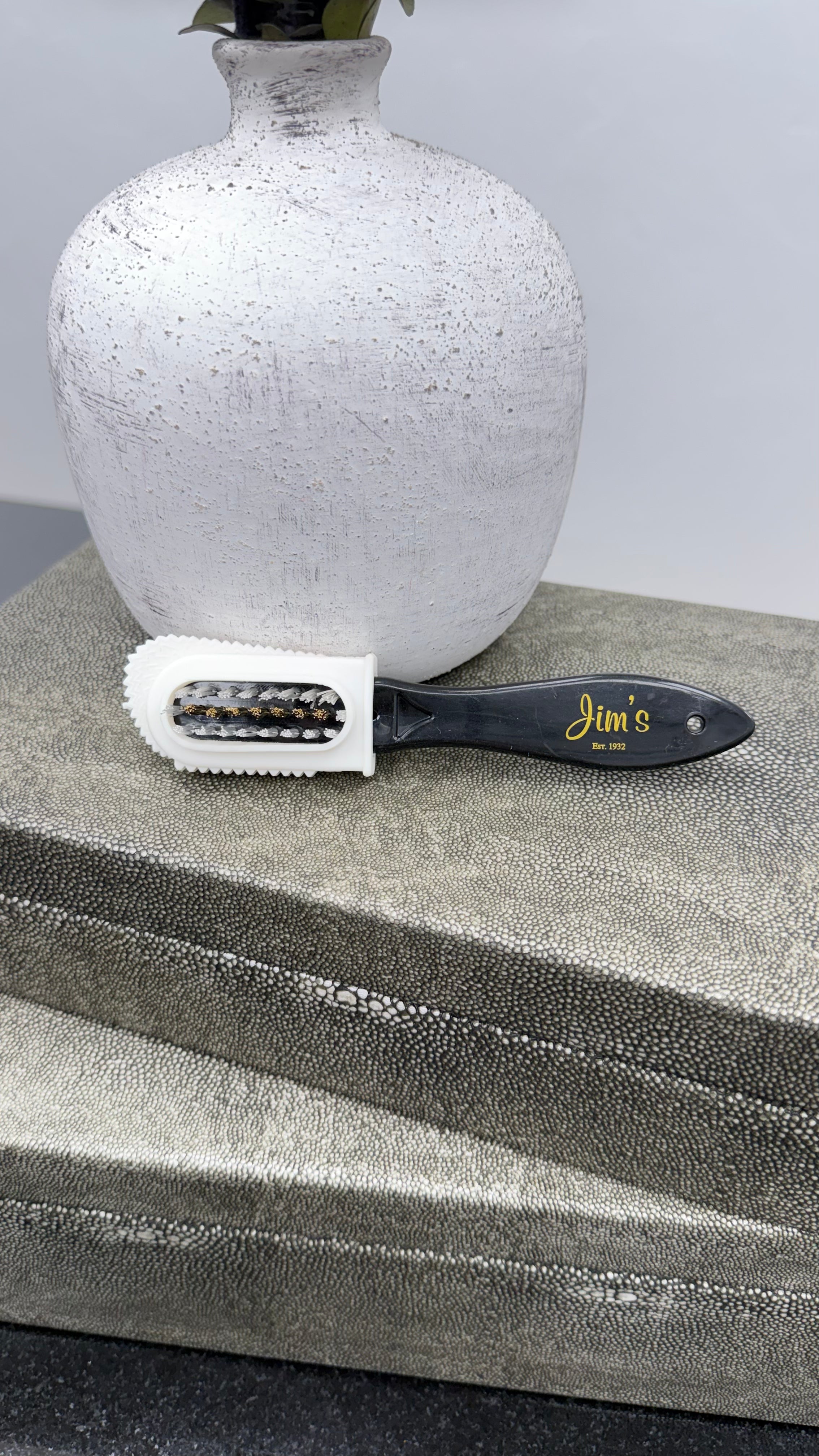 002 Cobbler Concierge x Jim’s Juice Suede Brush