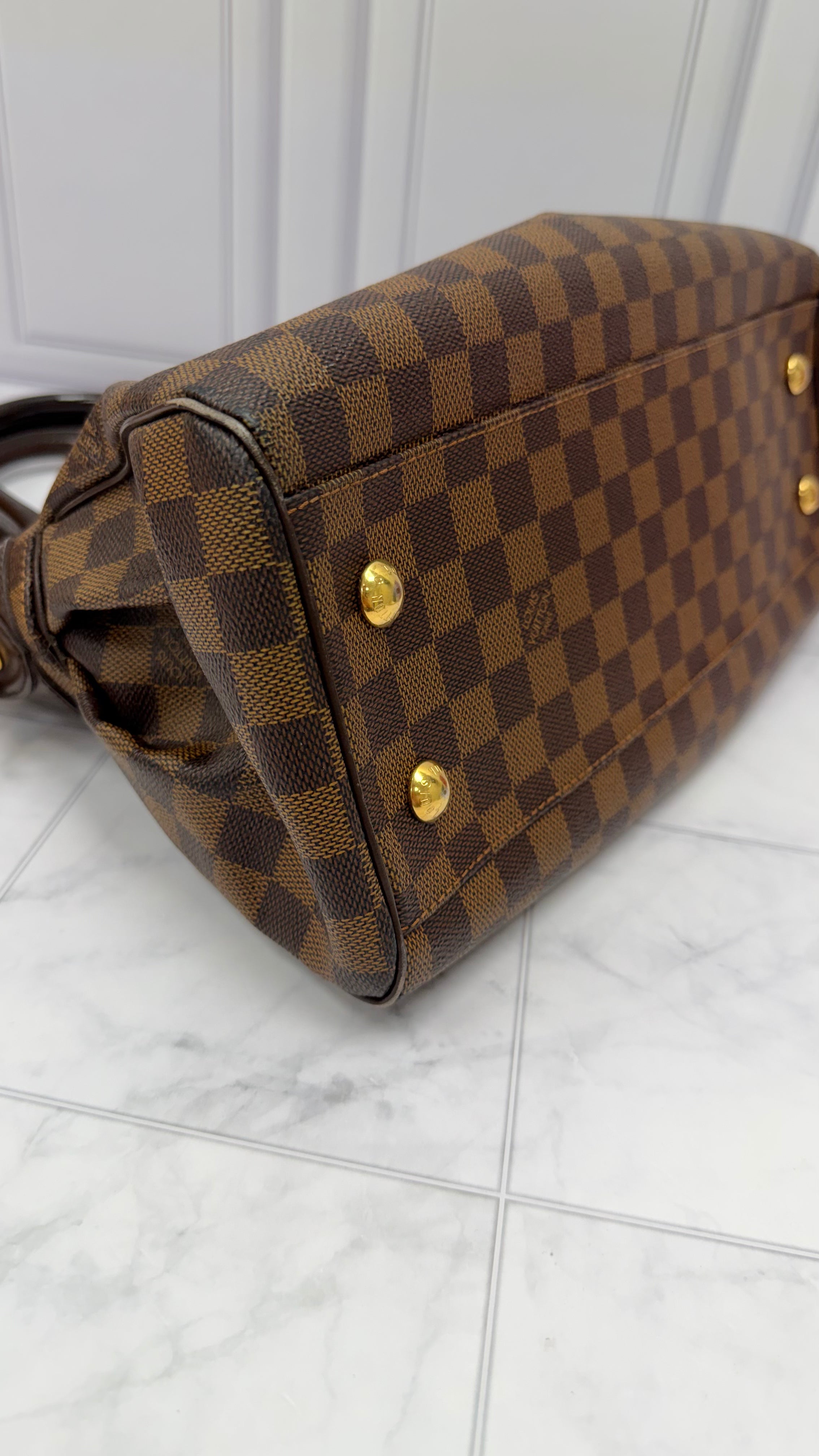 *DONS DROP* Louis Vuitton Damier Ebene Trevi PM Shoulder Bag