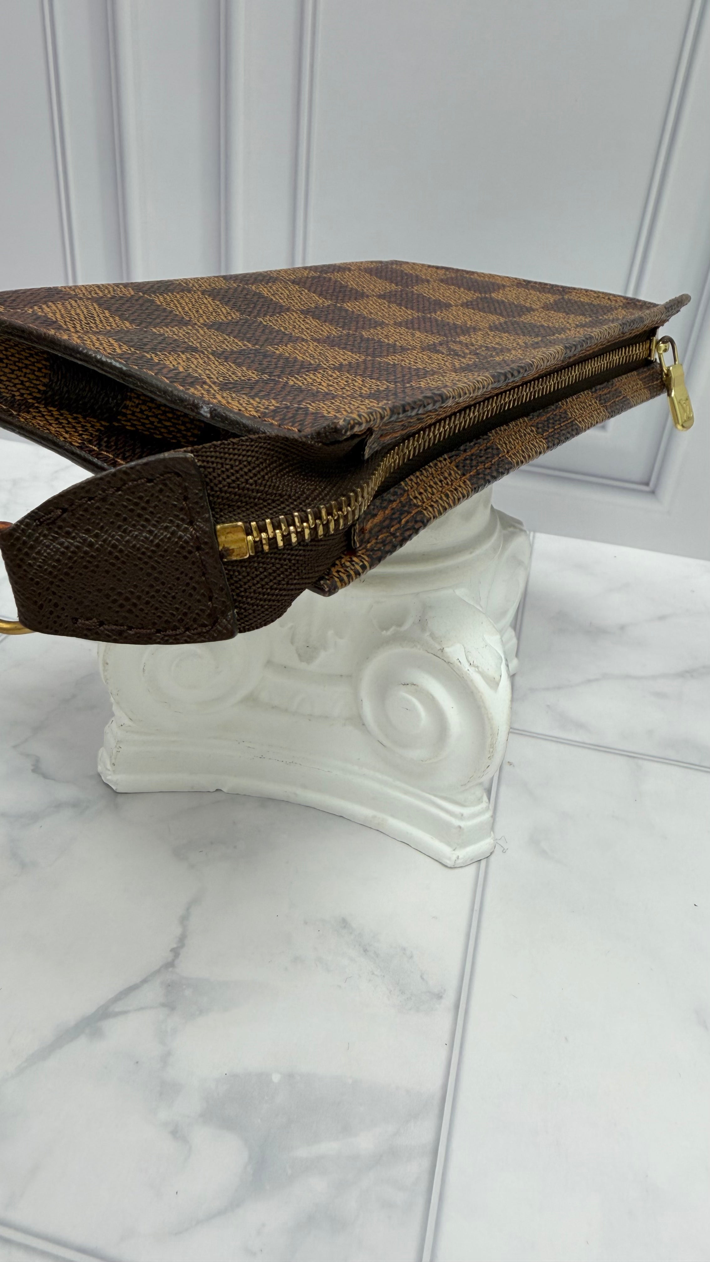 Louis Vuitton Damier Ebene Bucket Pouch