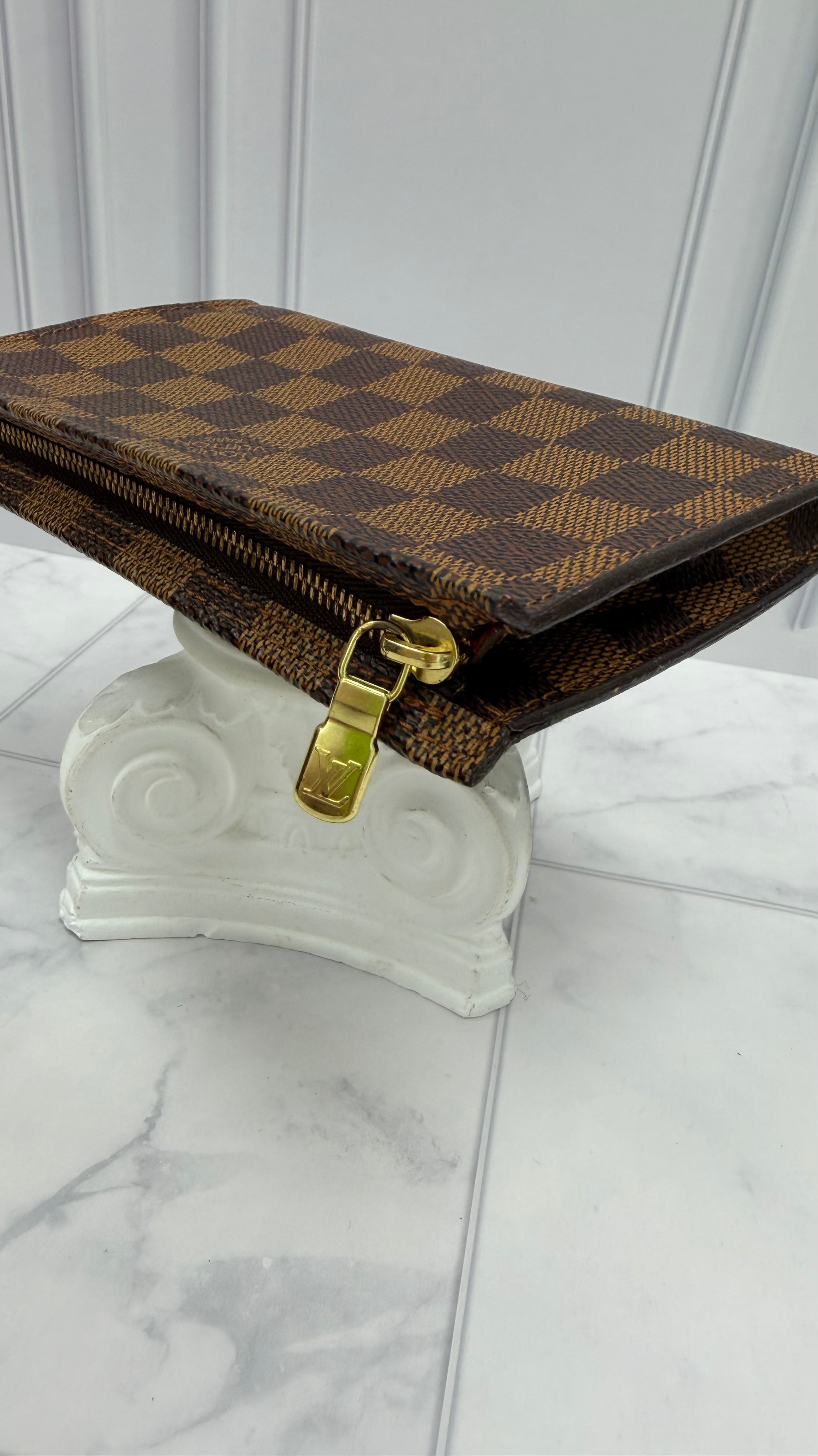 Louis Vuitton Damier Ebene Bucket Pouch