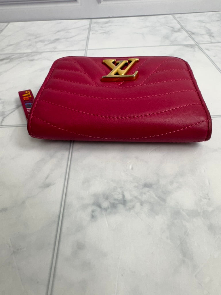 Louis Vuitton Fuchsia Quilted Leather New Wave Compact Wallet