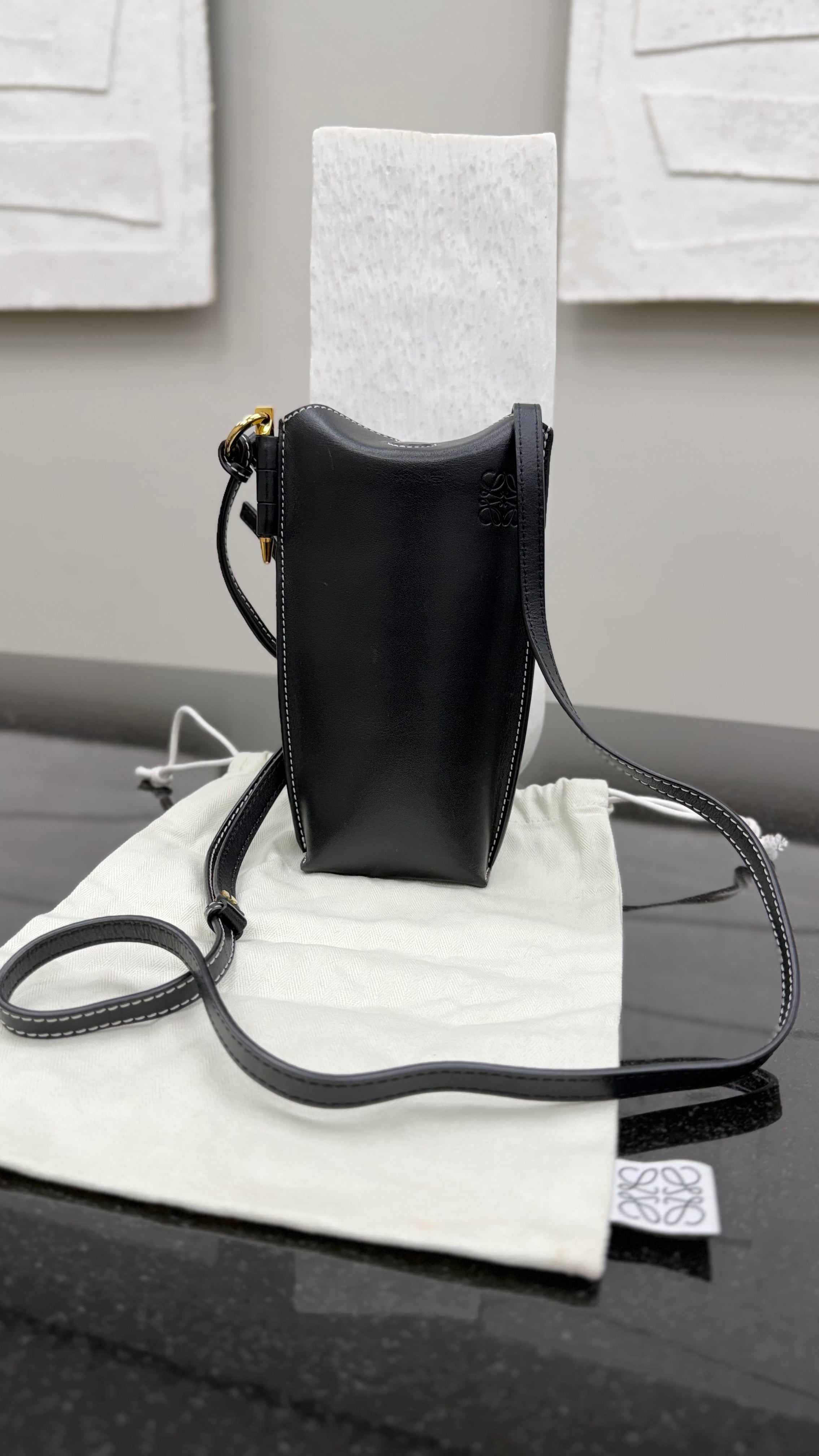 *DONS DROP* LIKE NEW- Loewe Black Leather Mini Crossbody Pouch