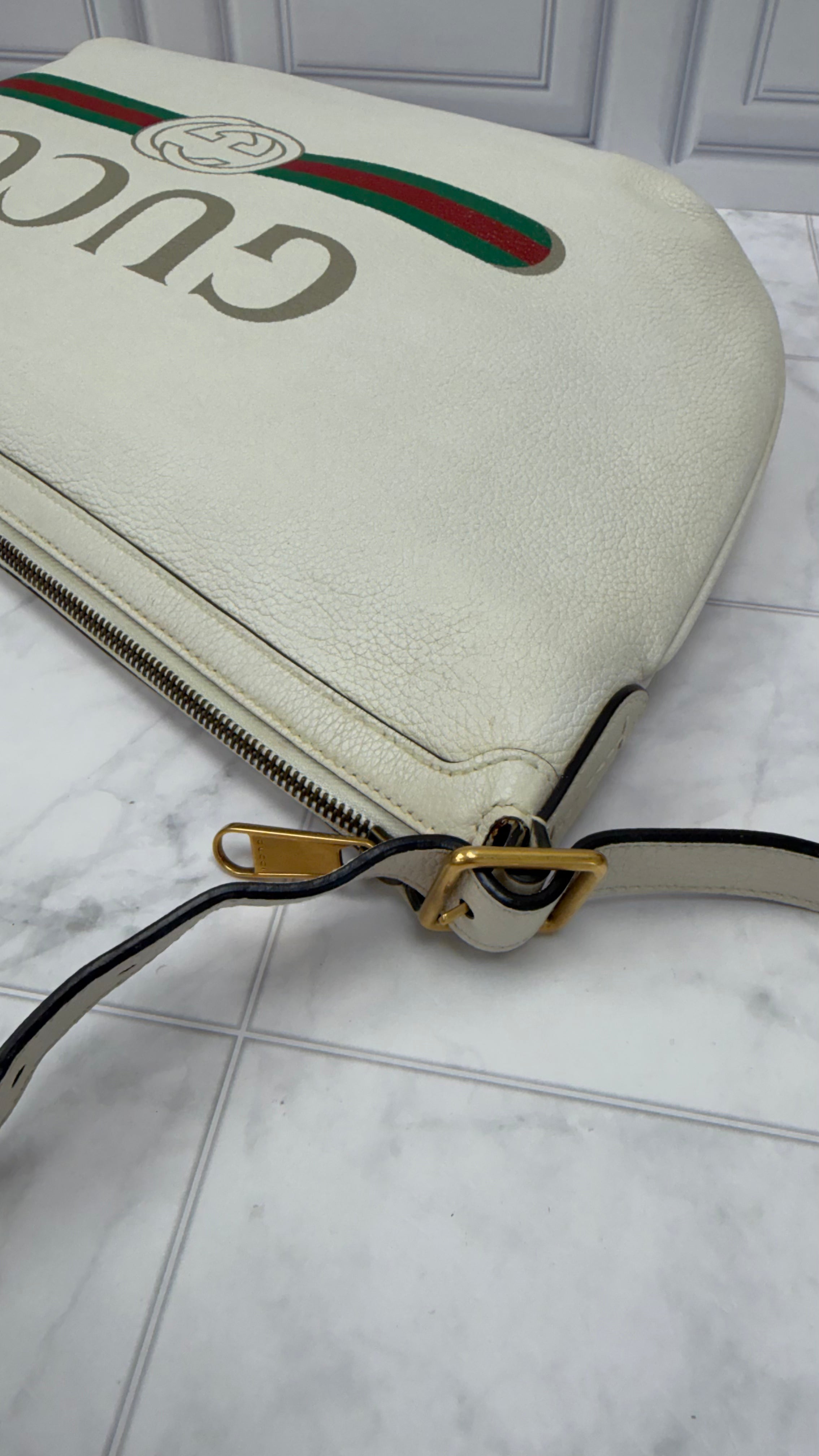 *DONS DROP* Gucci Cream Leather Logo Print Half Moon Hobo Bag