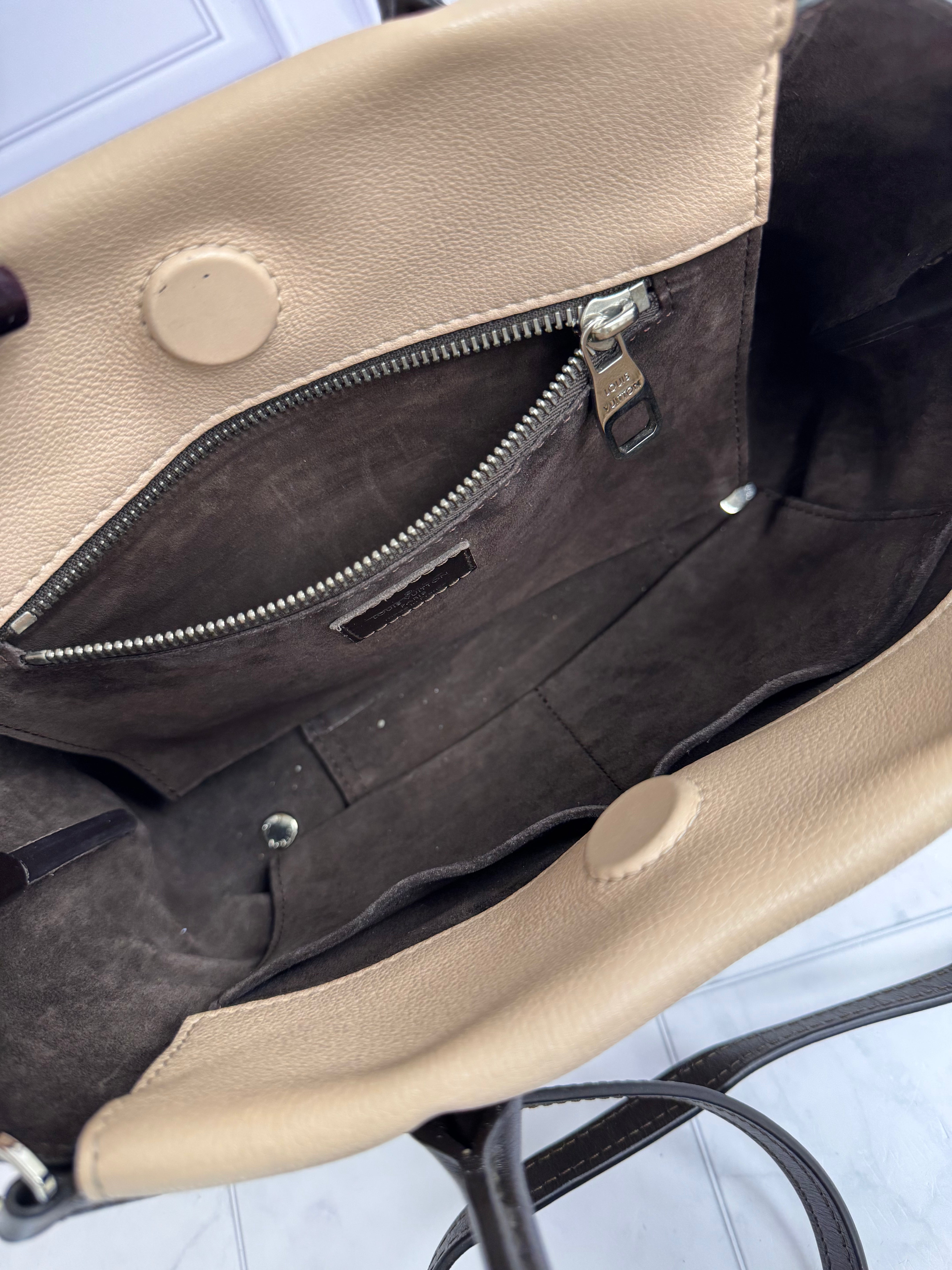 Louis Vuitton Pink Grained Leather W Tote BB