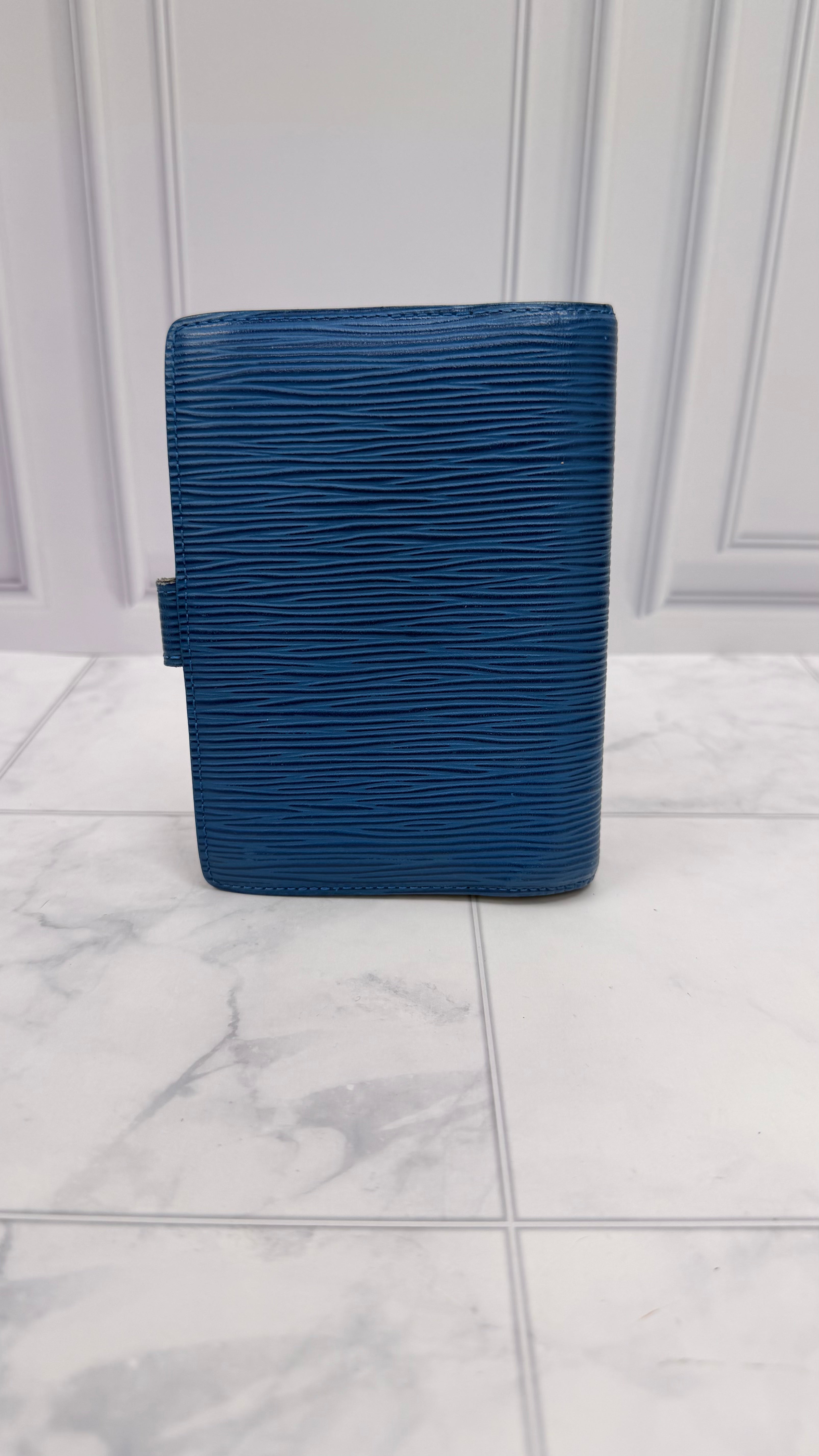 Louis Vuitton Blue Epi Passport Agenda PM