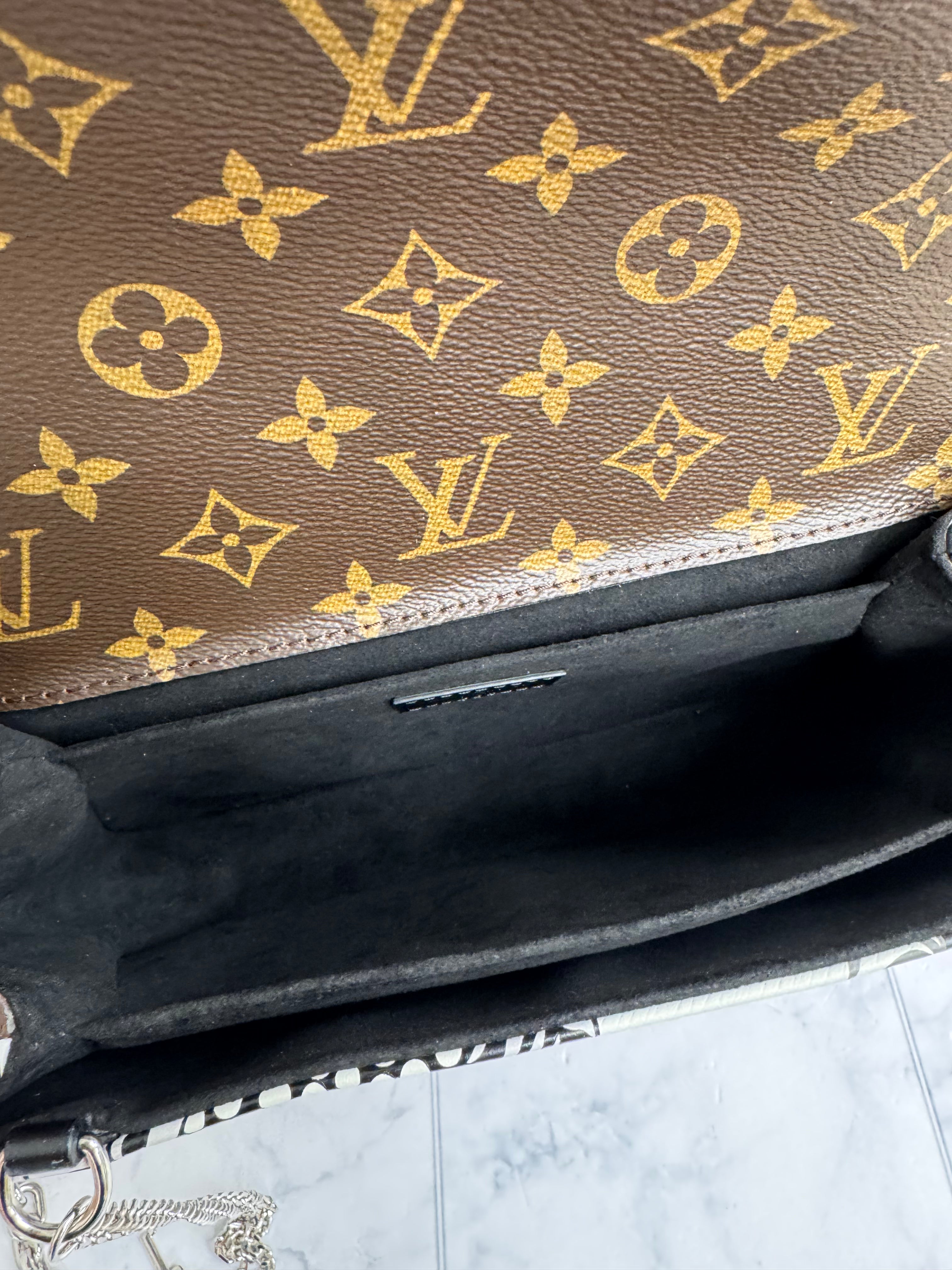 LIKE NEW - Louis Vuitton Black And White Epi Floral Pochette Metis