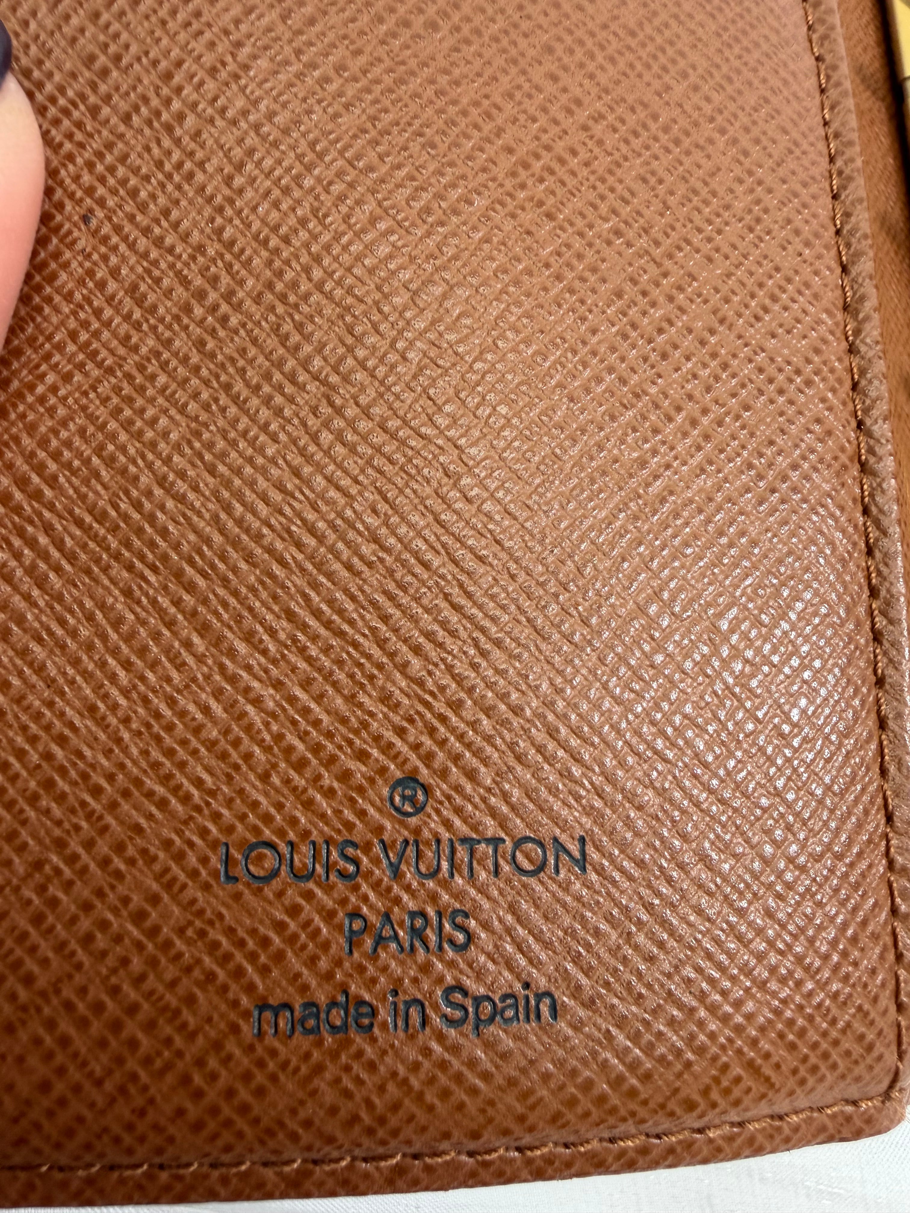 Louis Vuitton Monogram Passport Agenda PM