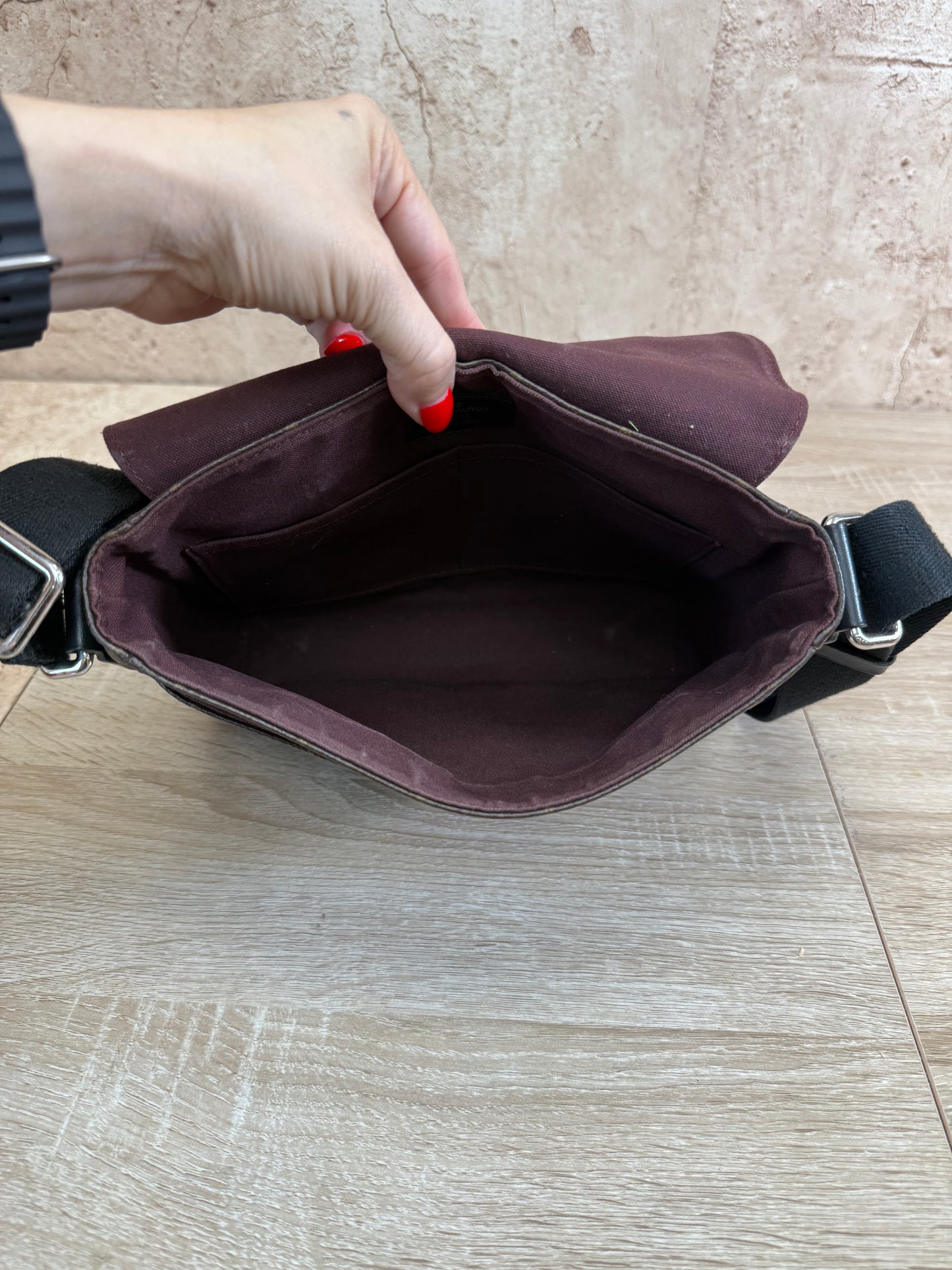 Louis Vuitton Monogram Macassar District Messenger Bag