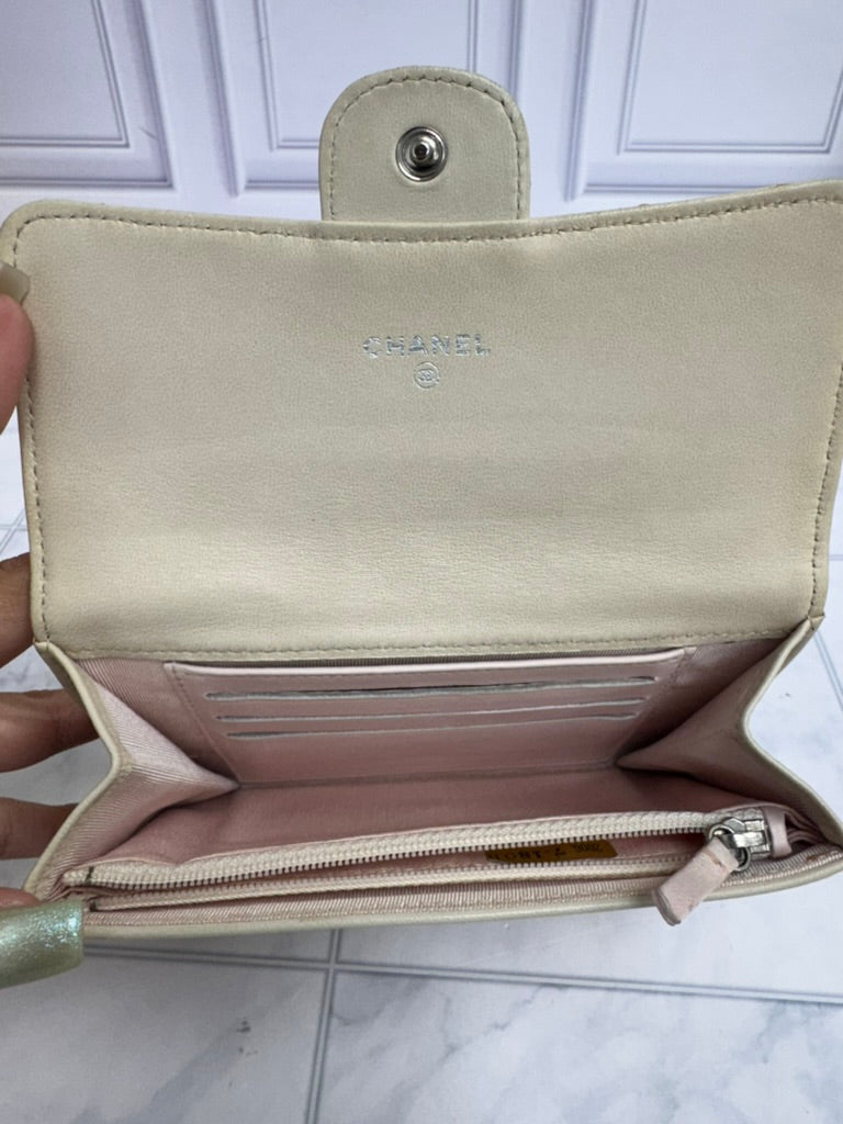 Chanel Light Beige Lambskin Diamond Quilted Compact Wallet
