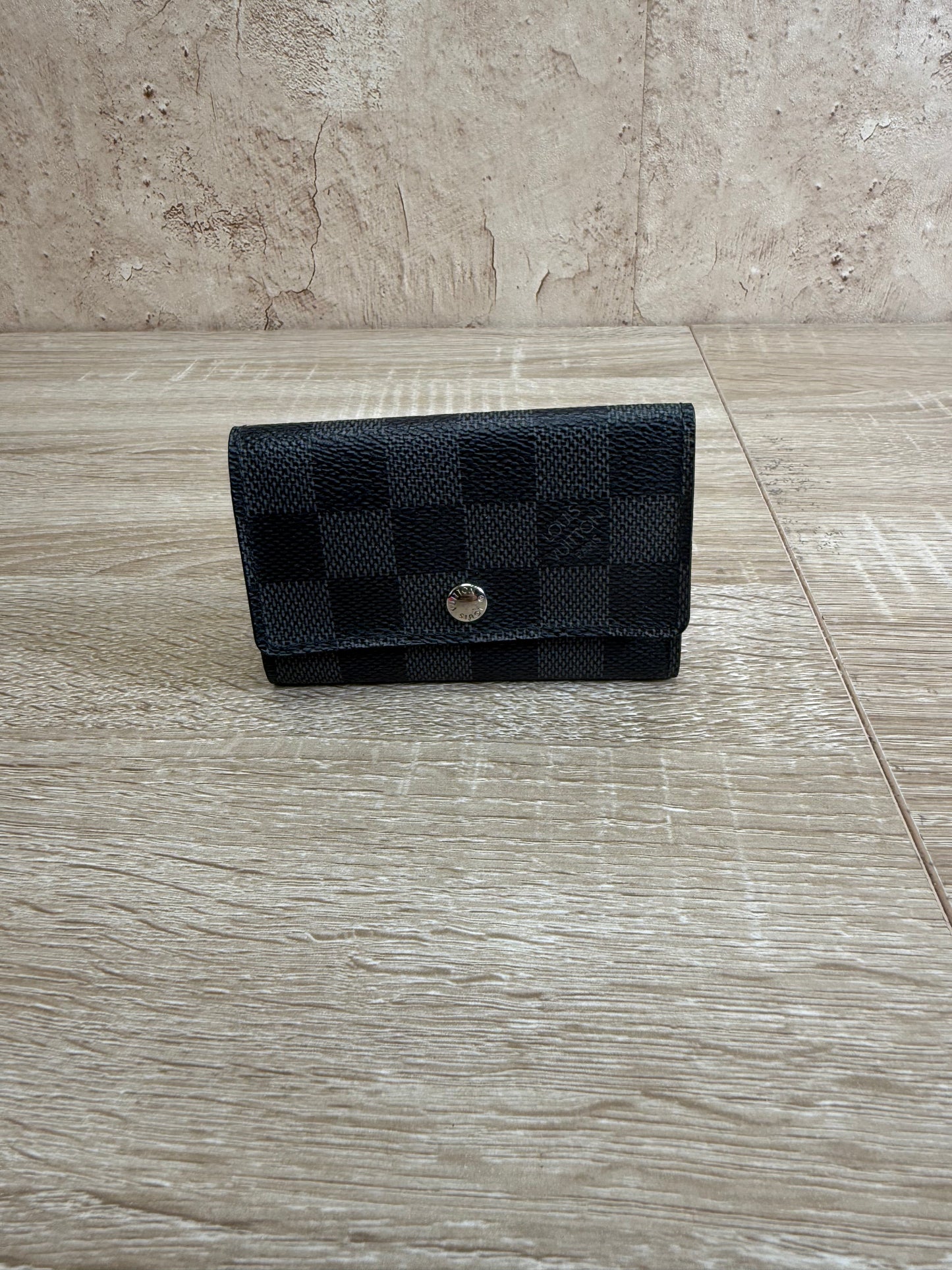 Louis Vuitton Damier Graphite 6 Ring Key Holder