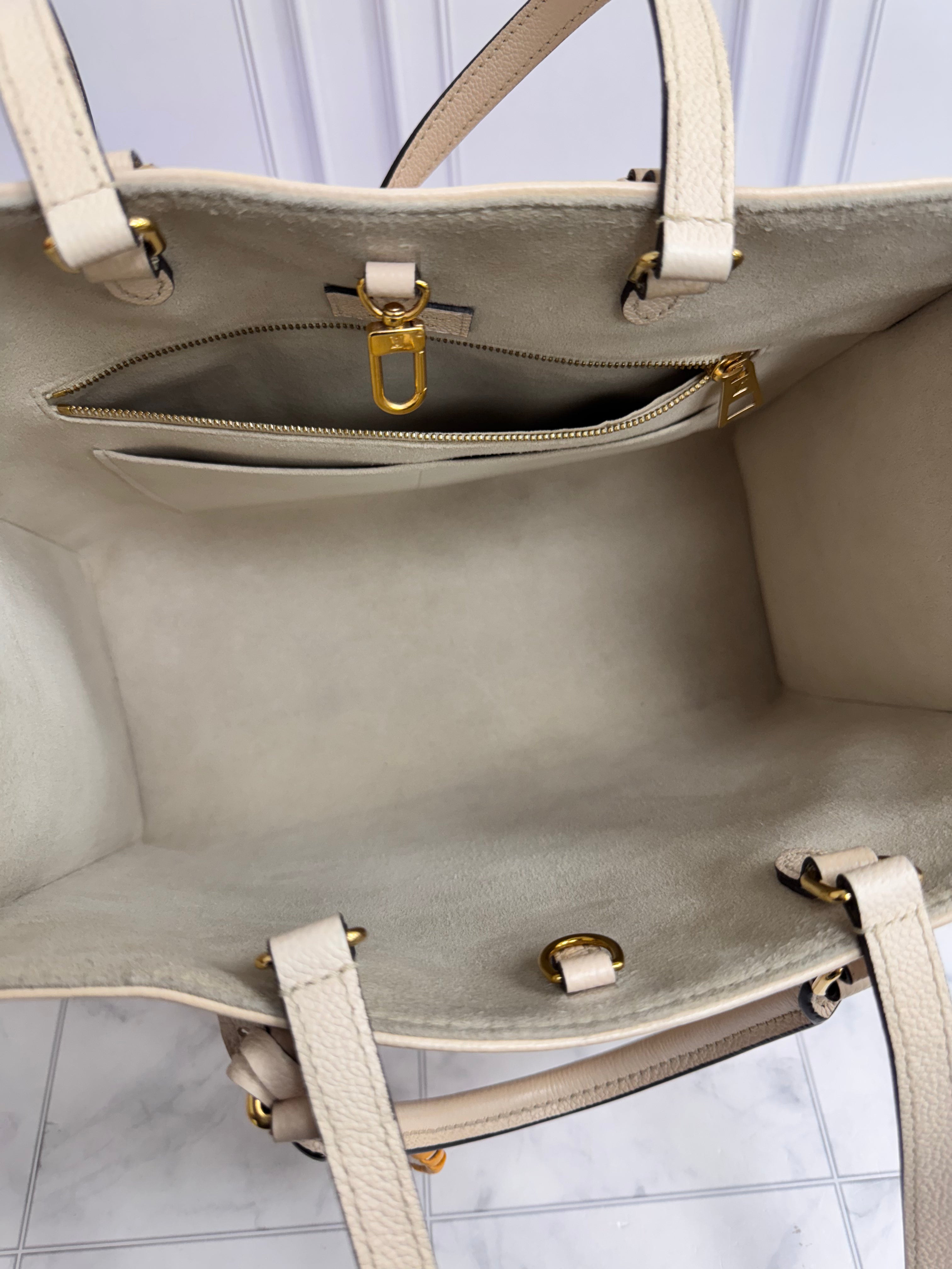 Louis Vuitton Creme Monogram By The Pool On The Go MM