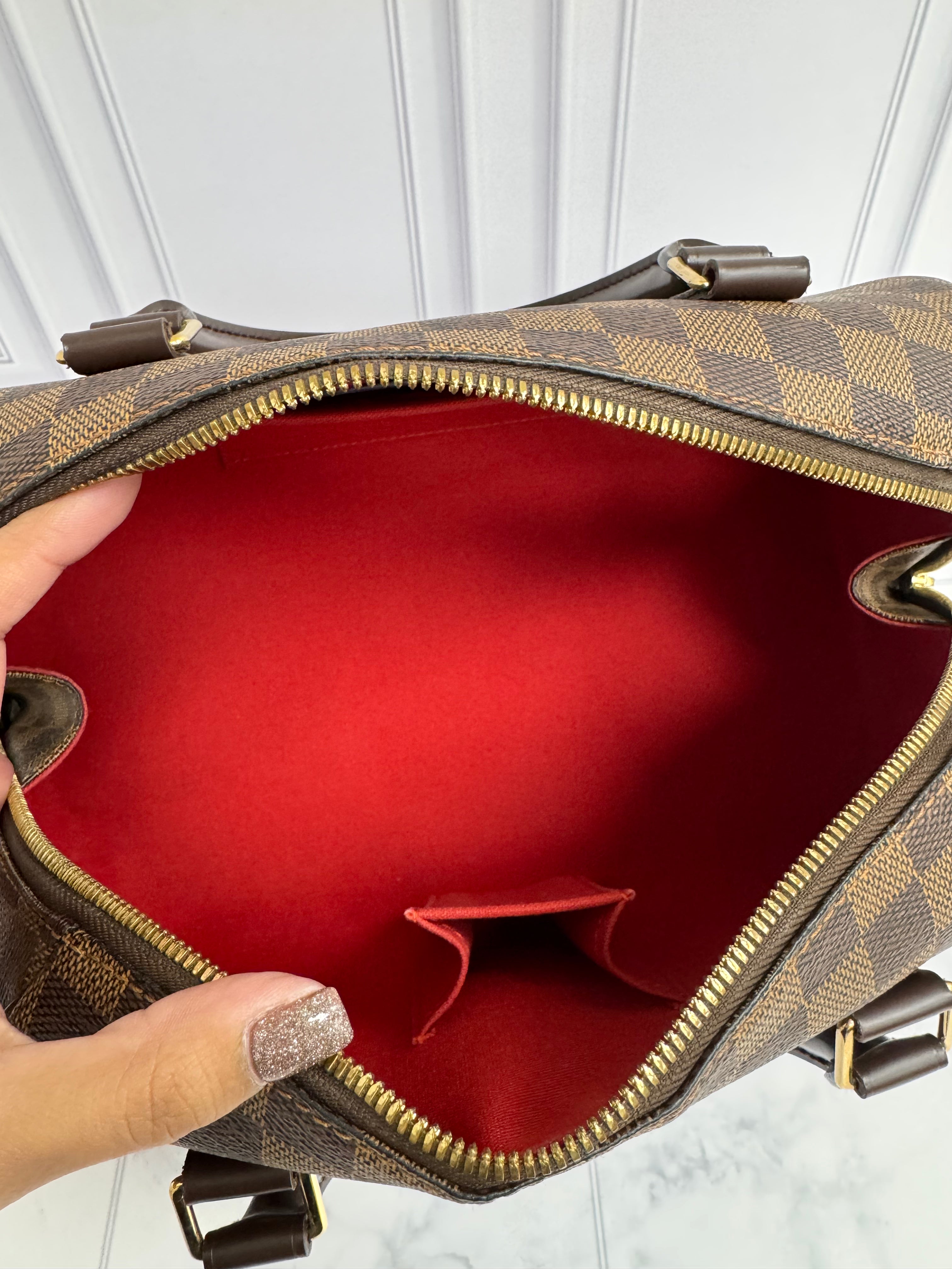 *DONS DROP* LIKE NEW - Louis Vuitton Damier Ebene Ribera MM Handbag