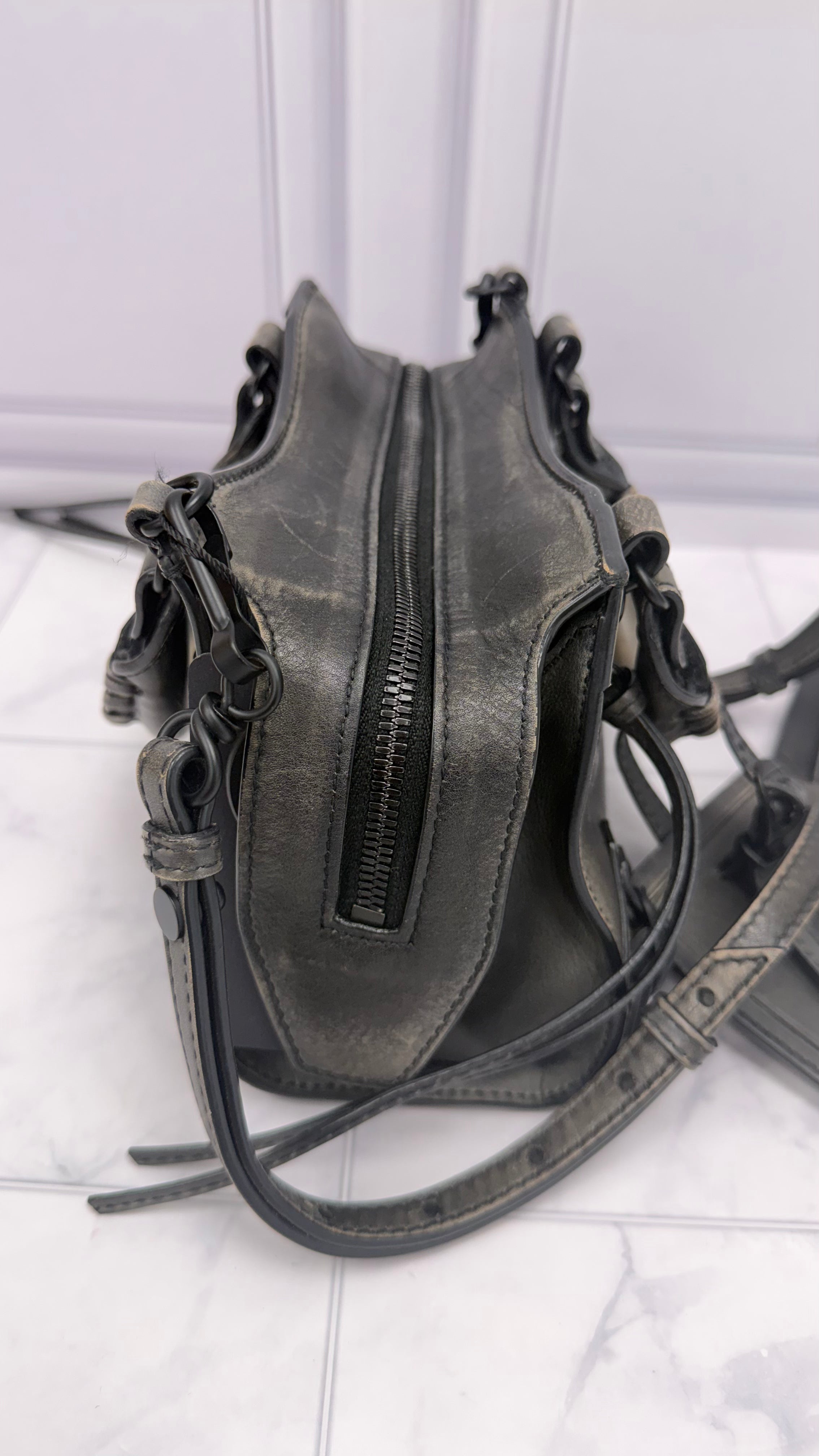 Balenciaga Black Distressed Leather Neo Classic City Bag