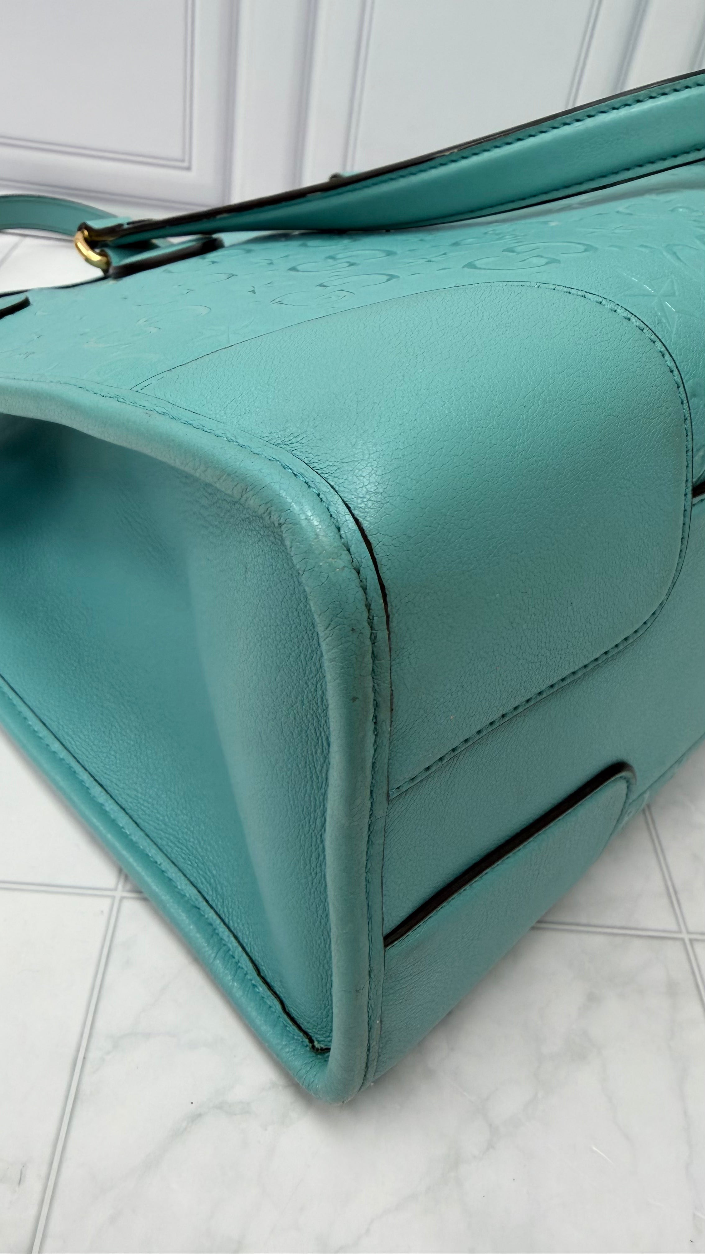 *DONS DROP* Gucci Teal GG Embossed Leather Marmont Shoulder Tote