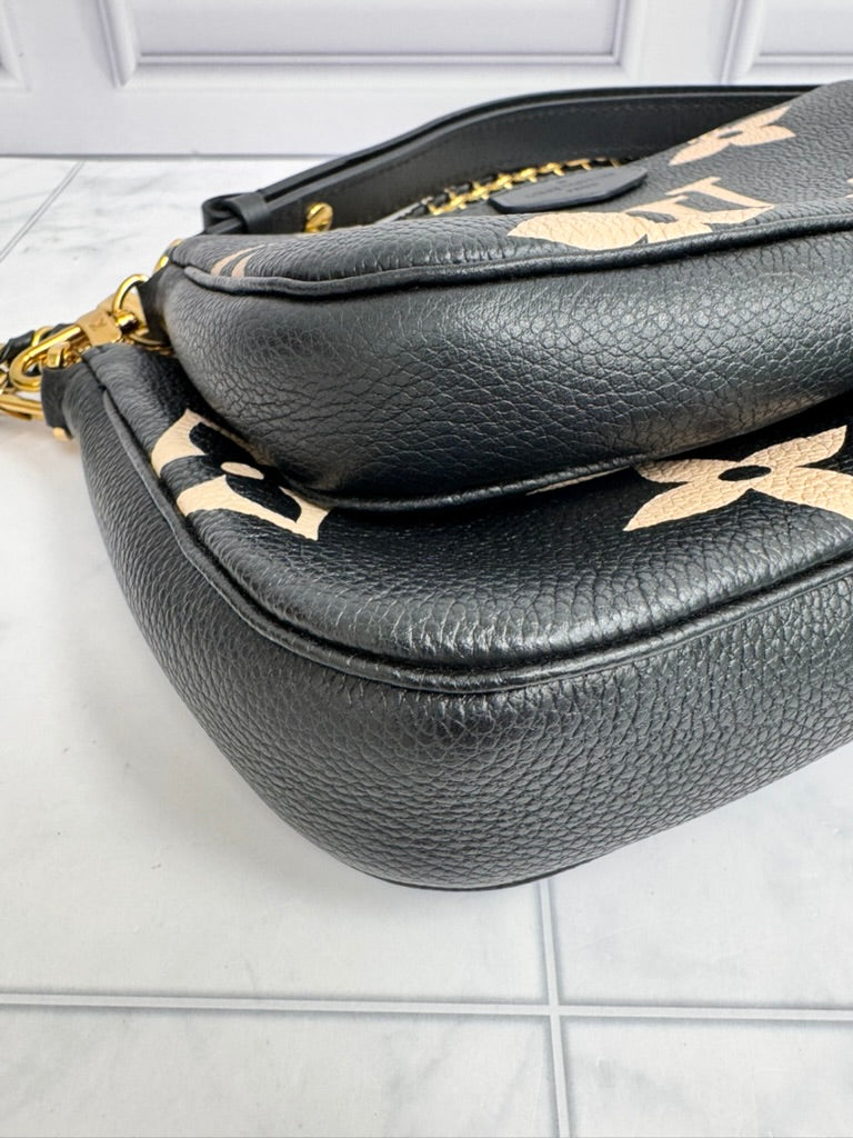 Louis Vuitton Black Monogram Empreinte Giant Multi Pochette Accessories
