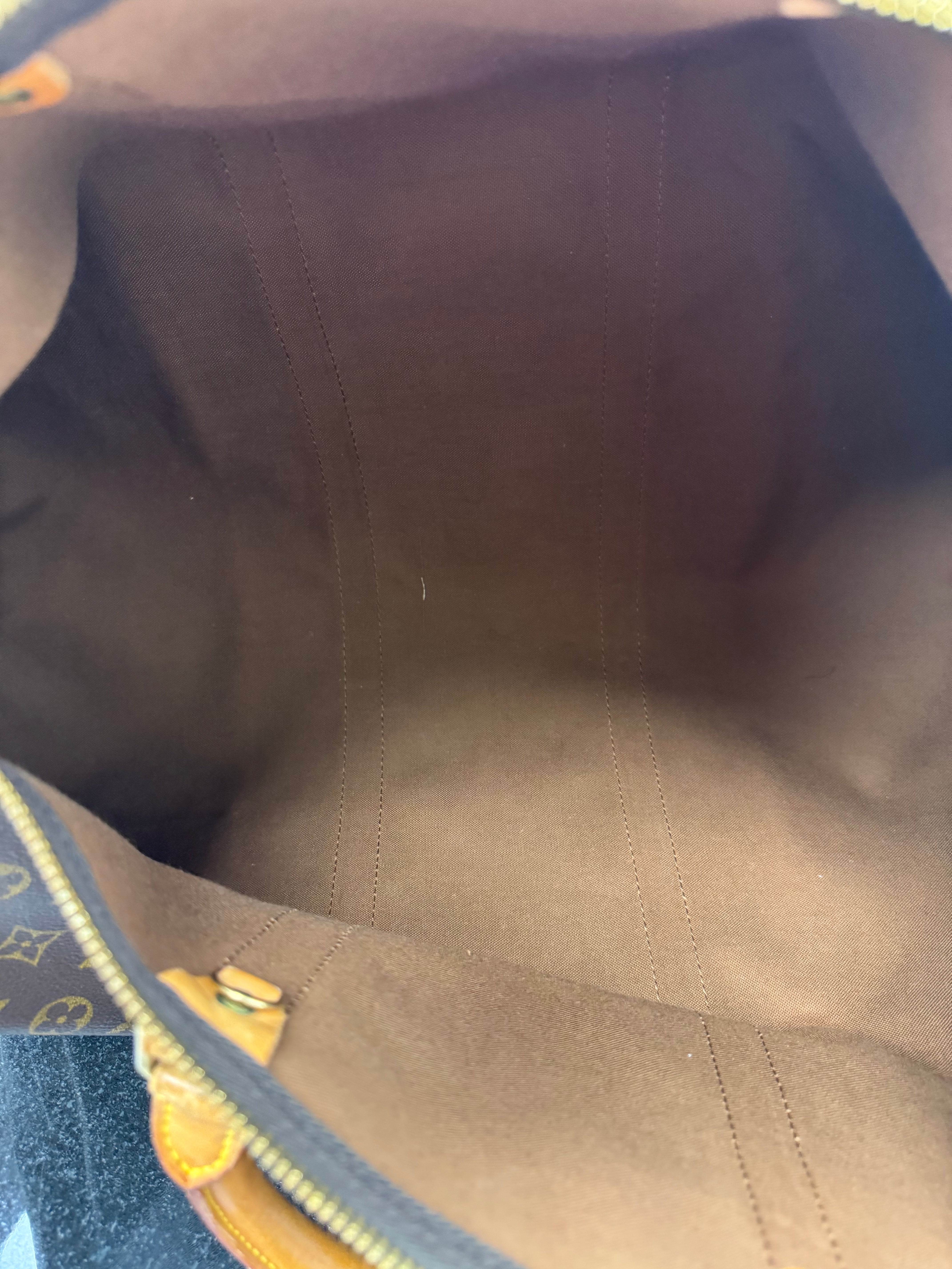 Louis Vuitton Monogram Keepall 50