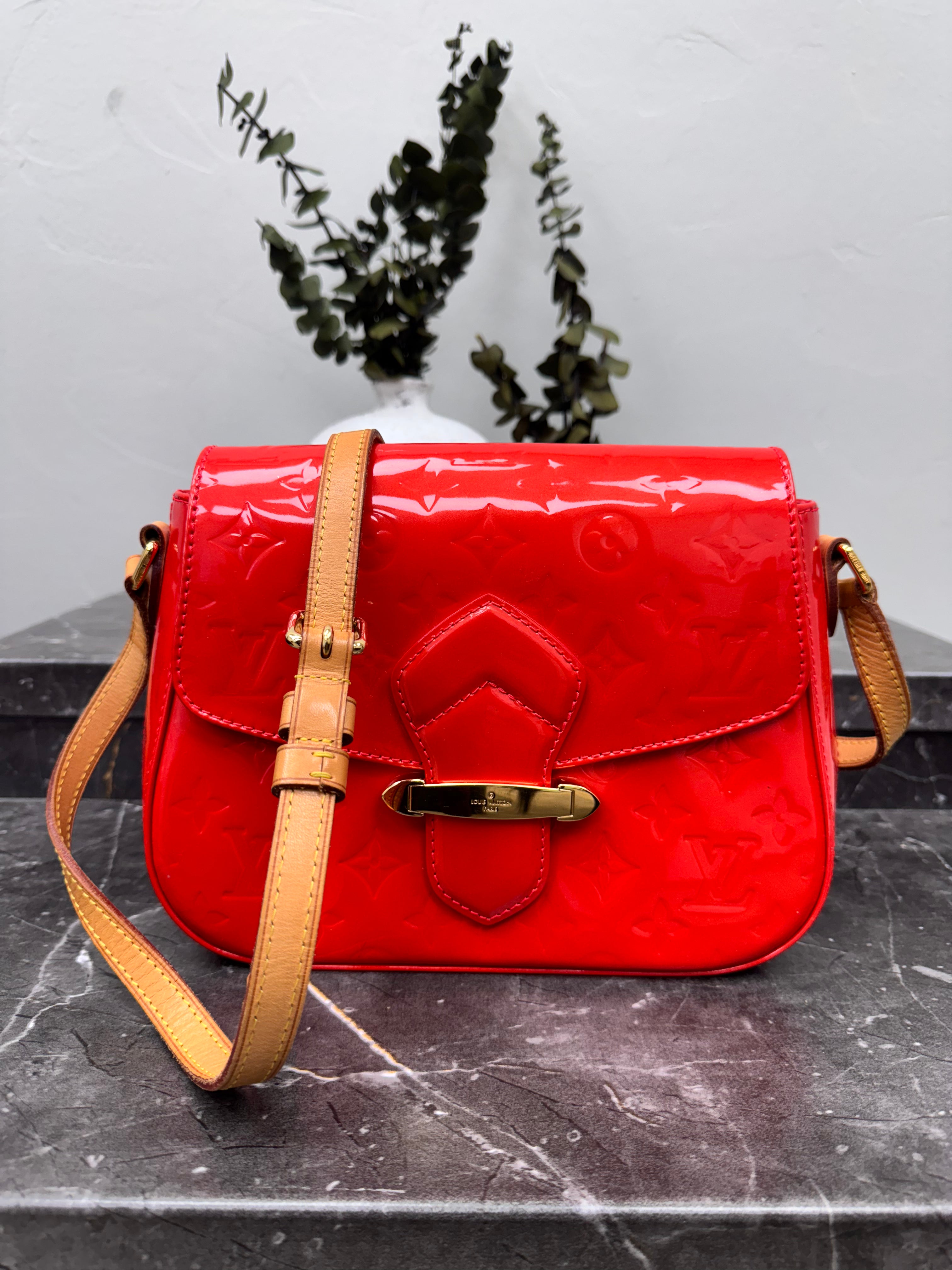 Louis Vuitton Red Vernis Bellflower Bag GM