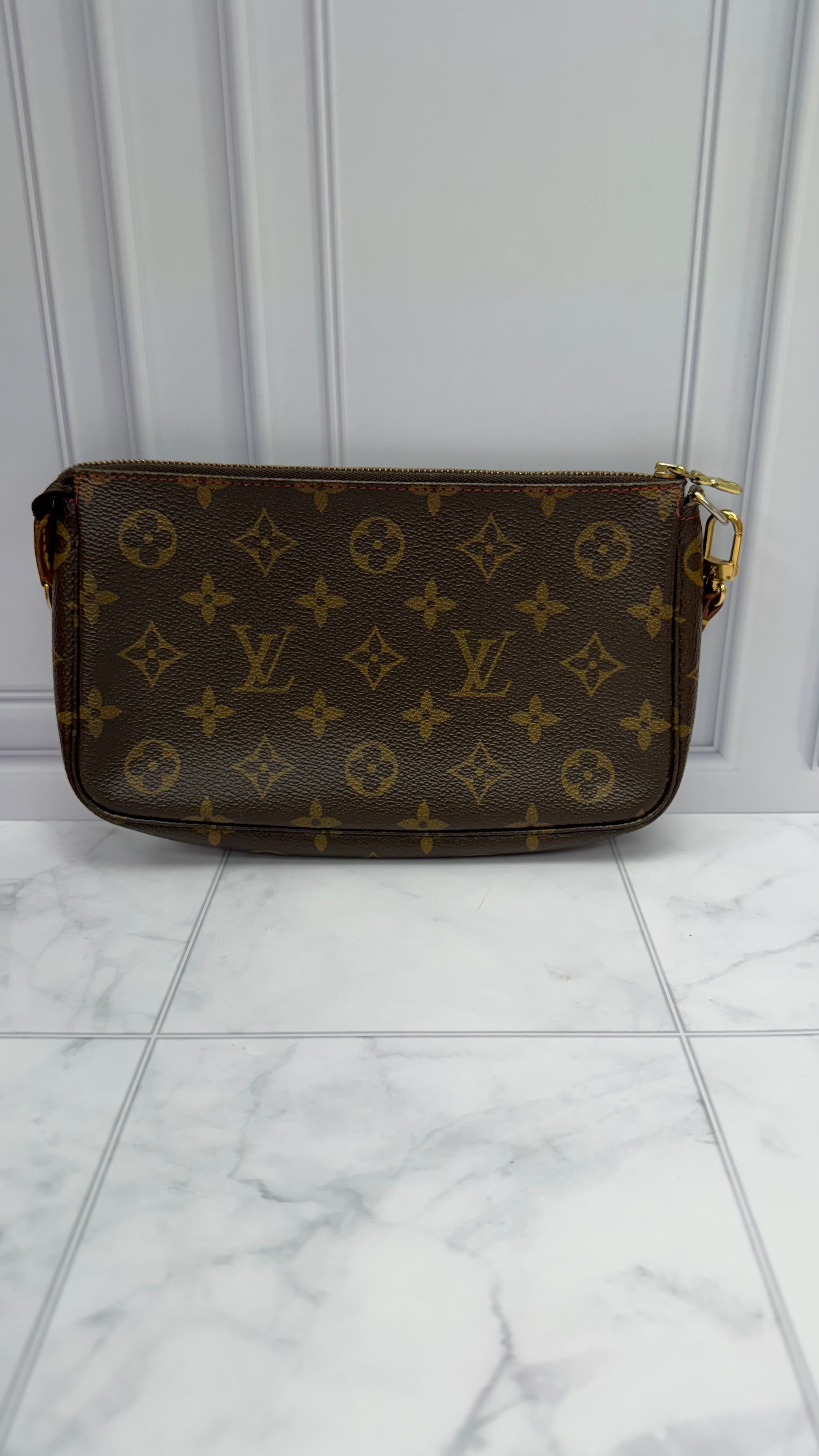 *DONS DROP* Louis Vuitton Monogram Cherries Pochette Accessories