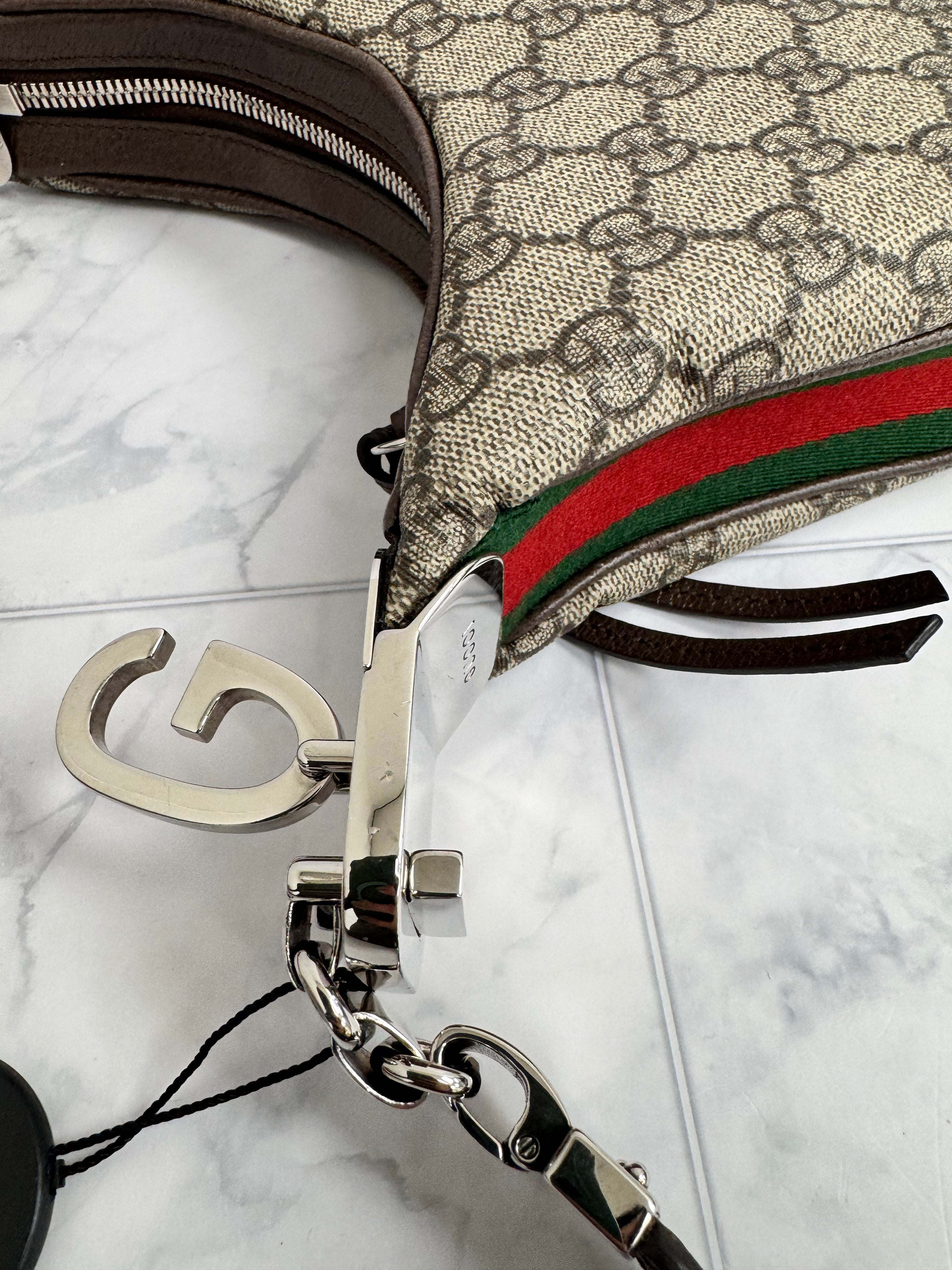 *DONS DROP* Gucci GG Supreme Canvas Attache Shoulder Bag