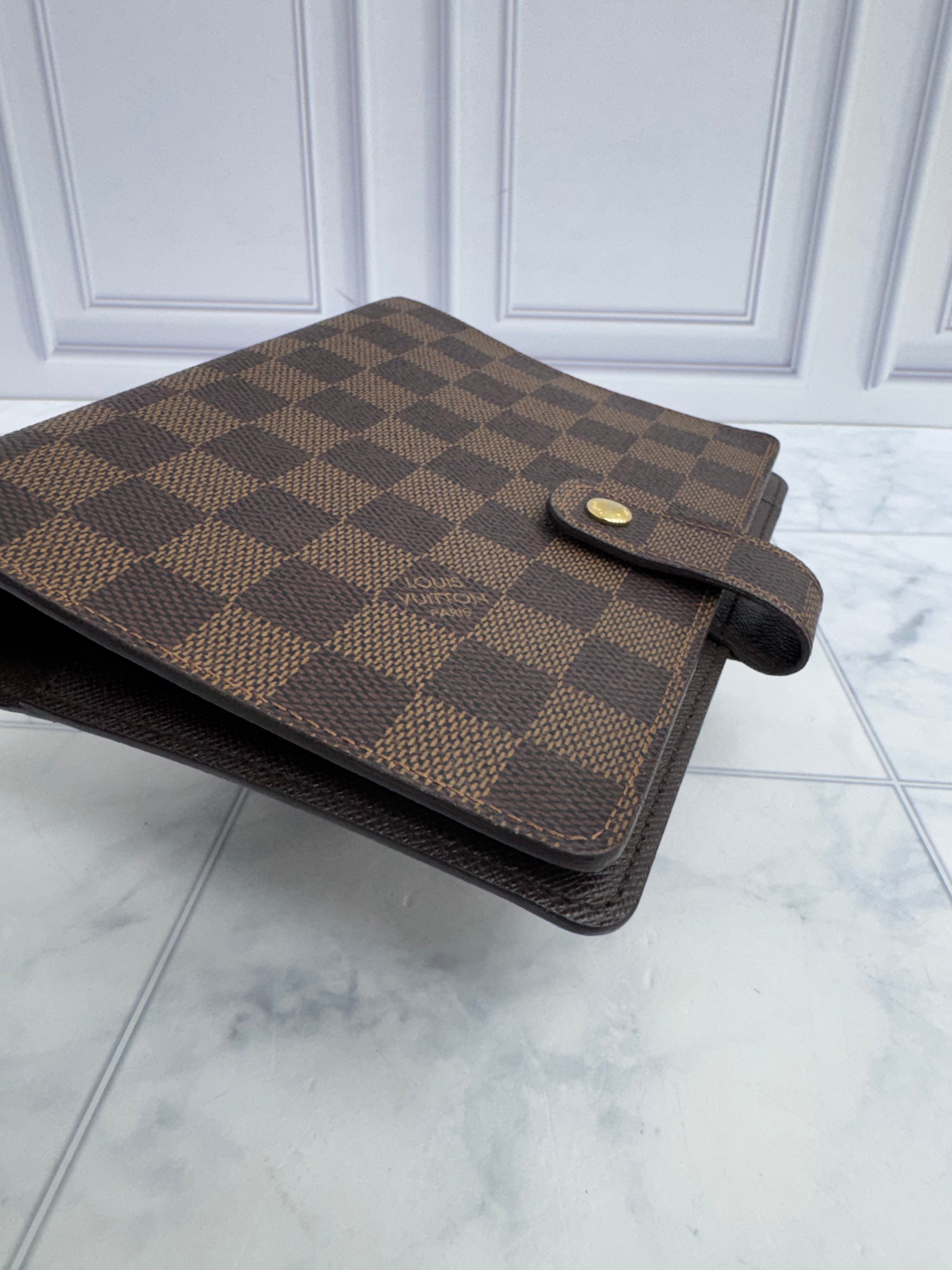 Louis Vuitton Damier Ebene Agenda MM