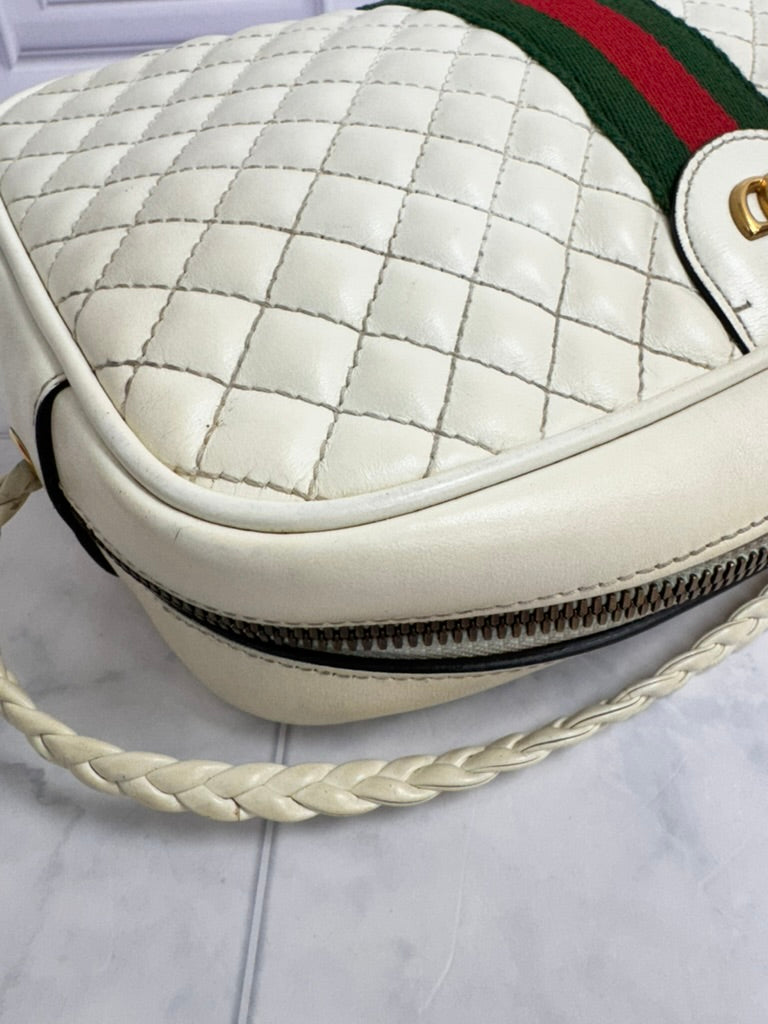 Gucci White Diamond Quilted Sherry Line Crossbody Bag