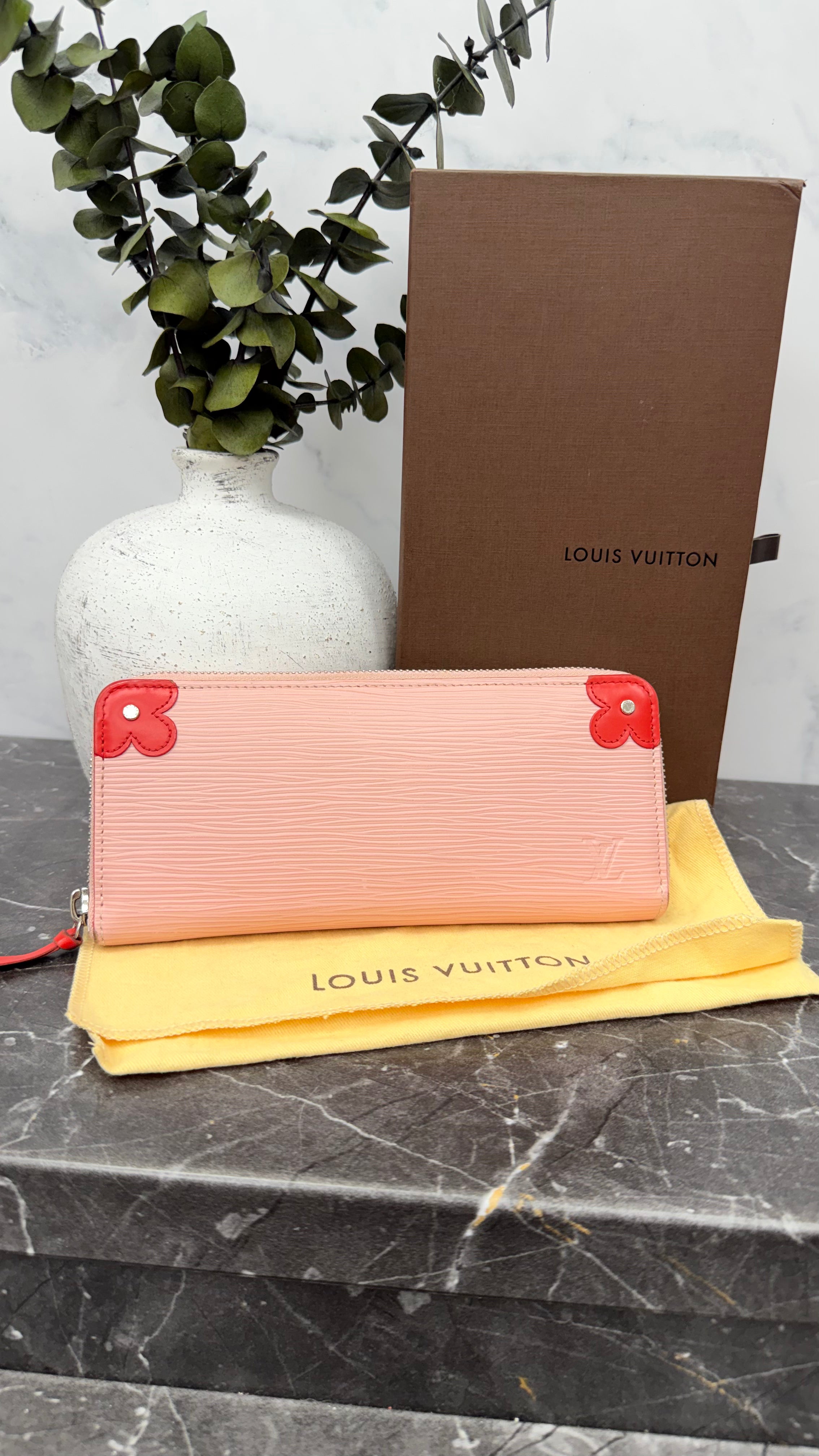 Louis Vuitton Pink Epi Leather Flower Clemence Zippy Wallet