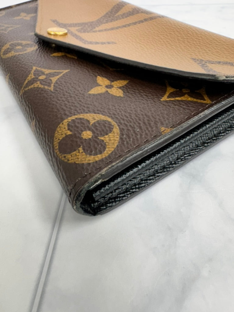 Louis Vuitton Reverse Monogram Sarah Long Wallet