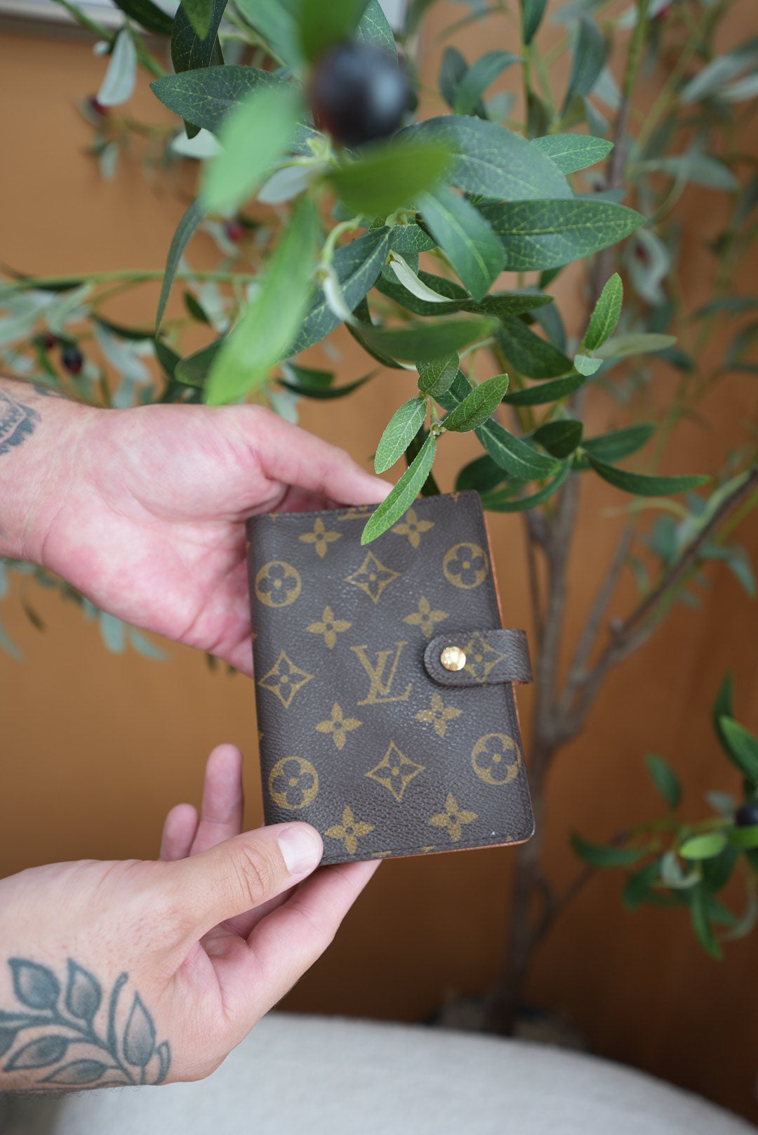 Louis Vuitton Monogram Passport Agenda PM