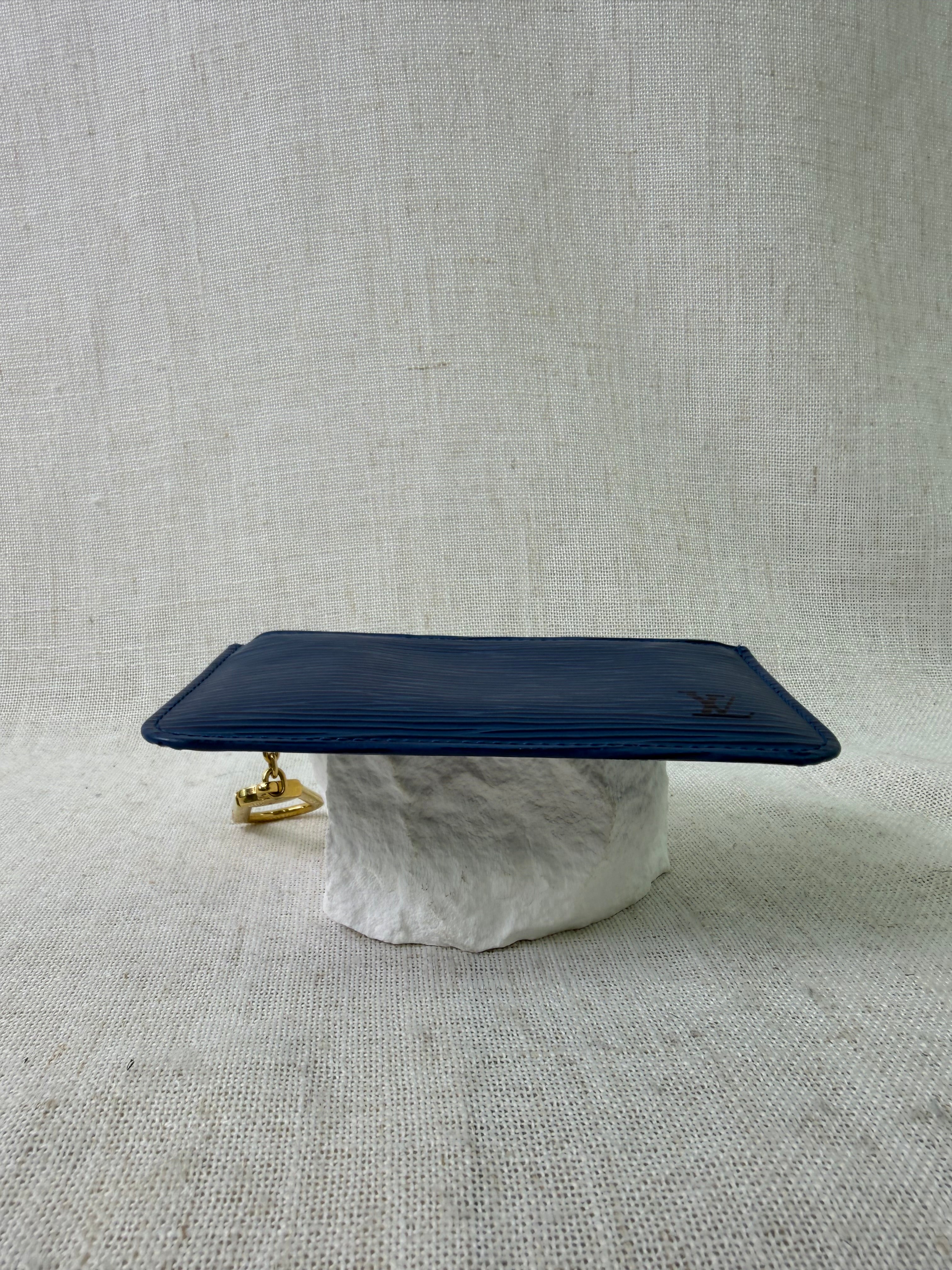 Louis Vuitton Blue Epi Key Cles