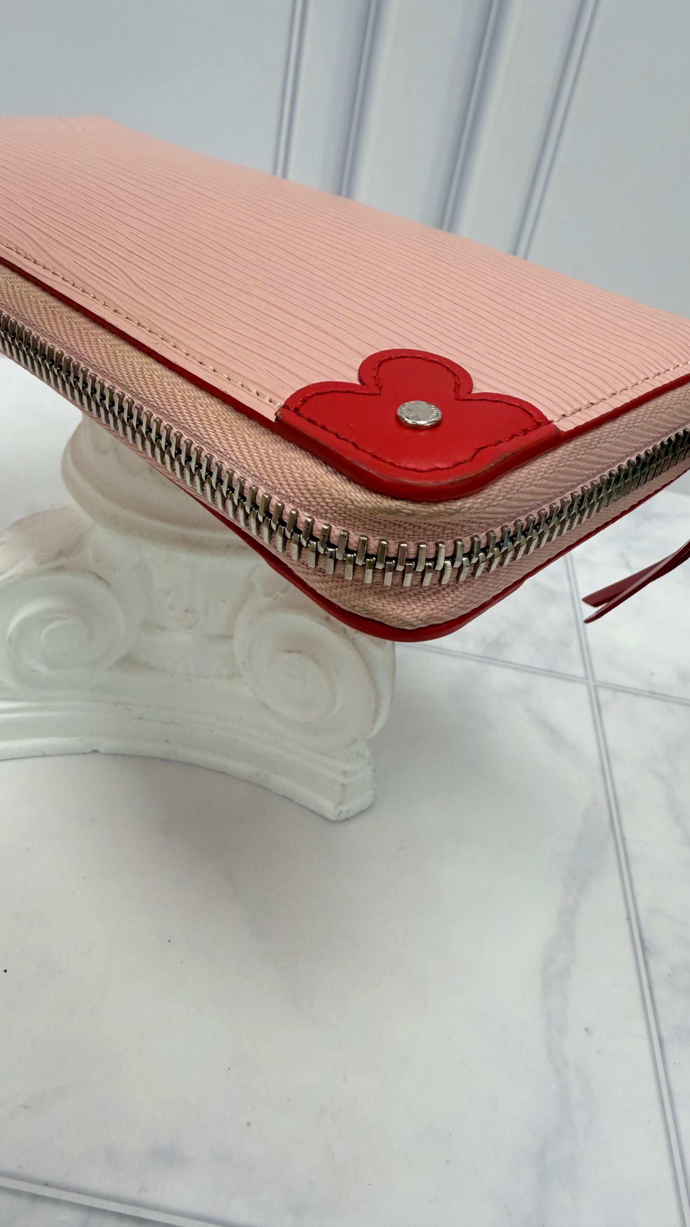 Louis Vuitton Pink Epi Leather Flower Clemence Zippy Wallet