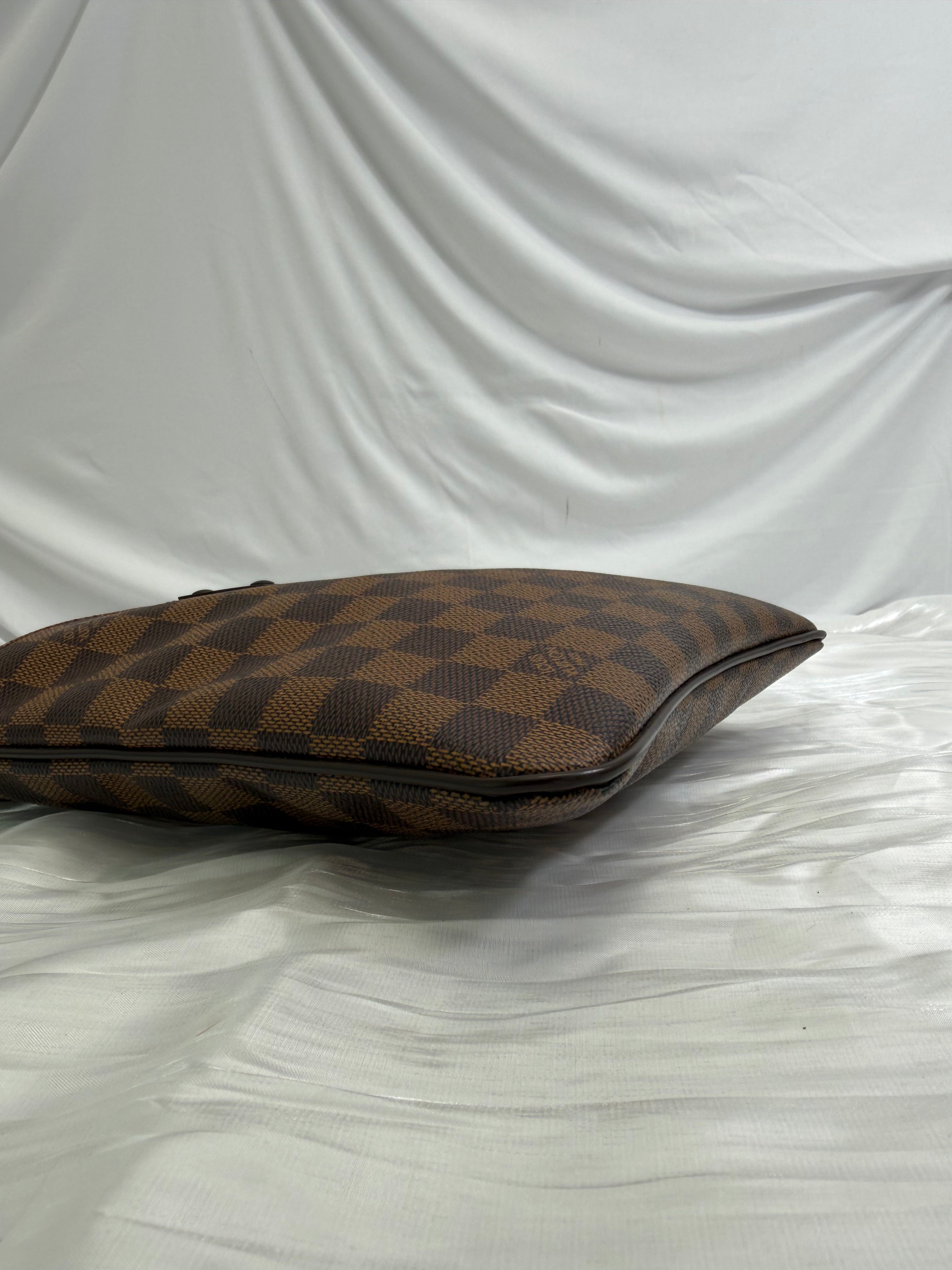 Louis Vuitton Damier Ebene Brooklyn Pochette