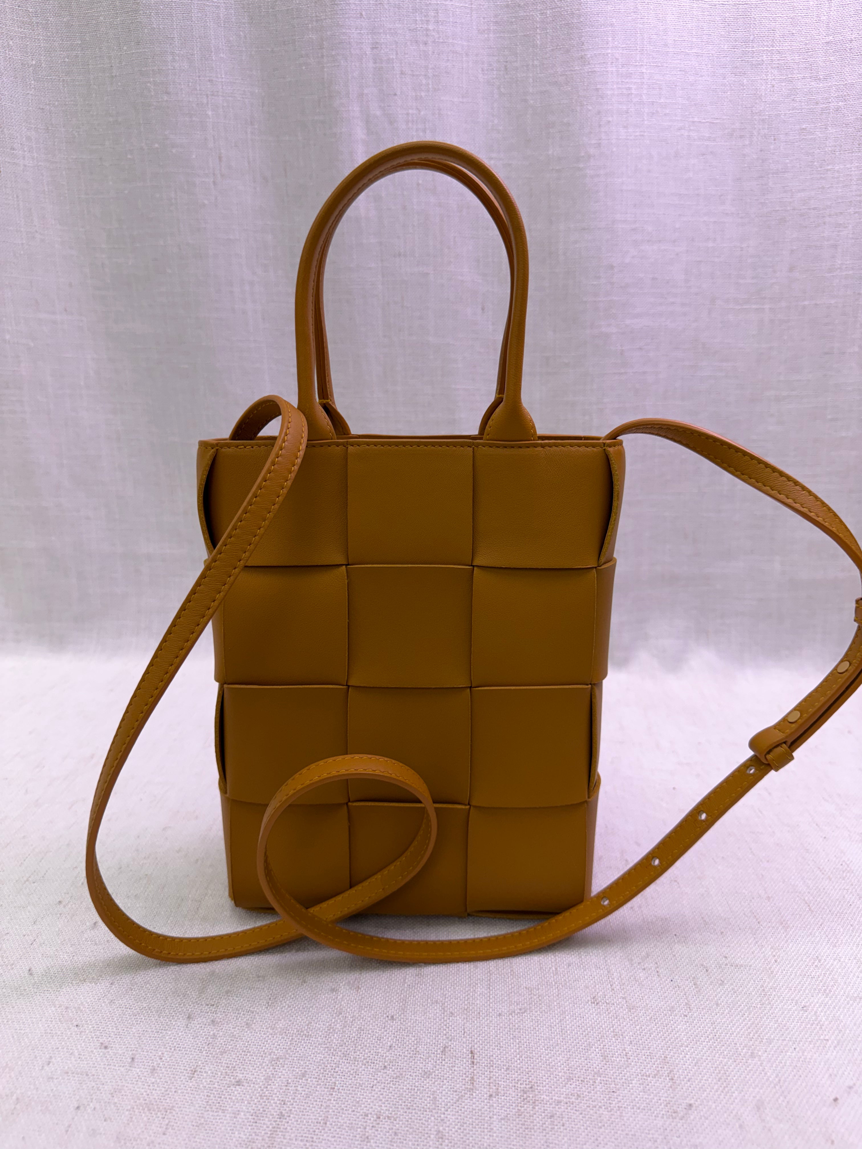 LIKE NEW Bottega Veneta Camel Lambskin Maxi Intrecciato Leather Mini Cassette Tote